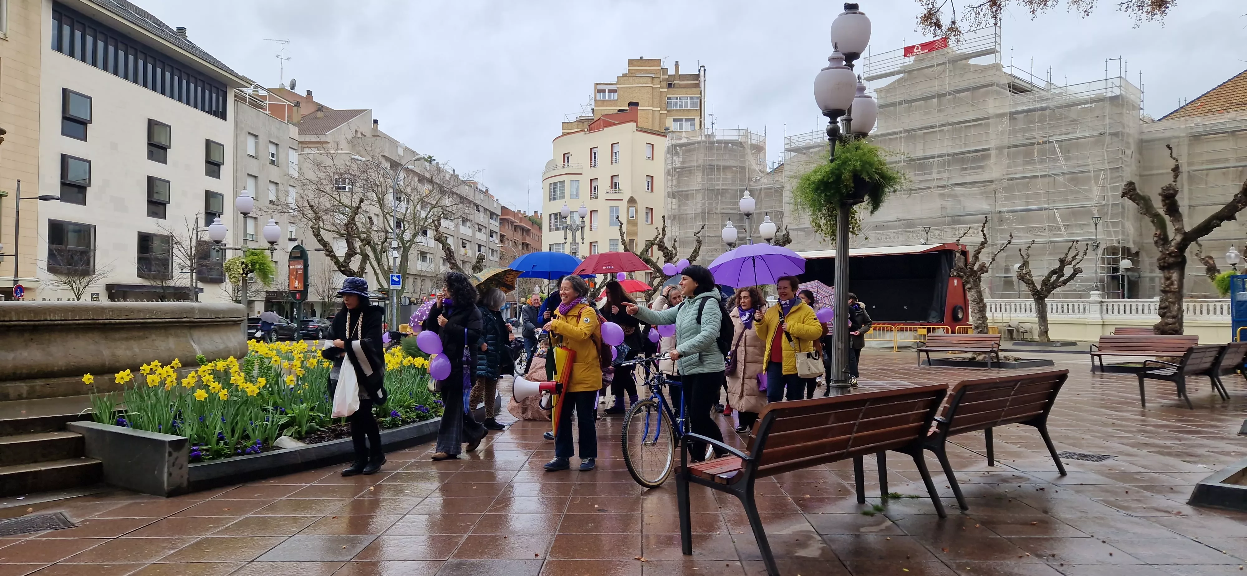 Andada feminista en Huesca con motivo del 8M Día Internacional de la Mujer. Foto Myriam Martínez