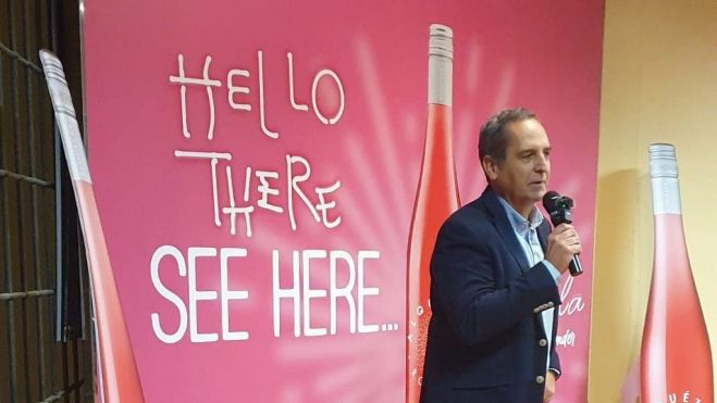 Jesús Astrain, enólogo de Bodega Pirineos Jesús Astrain, enólogo de Bodega Pirineos