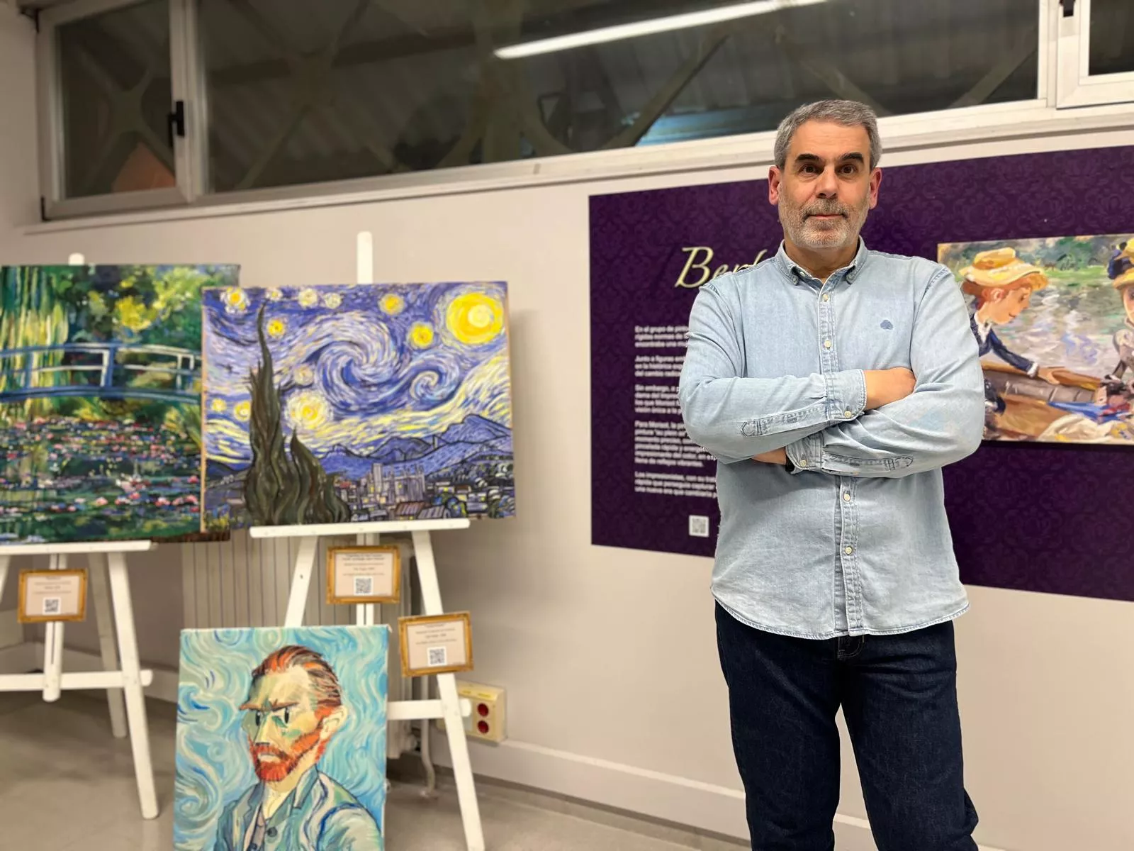 Inauguración de la exposición de Agustín Lorés '¡Menudas Artistas!' en Huesca. Foto Mercedes Manterola