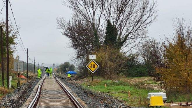 Trabajos en la línea Plasencia del Monte-Ayerbe este lunes Trabajos en la línea Plasencia del Monte-Ayerbe este lunes