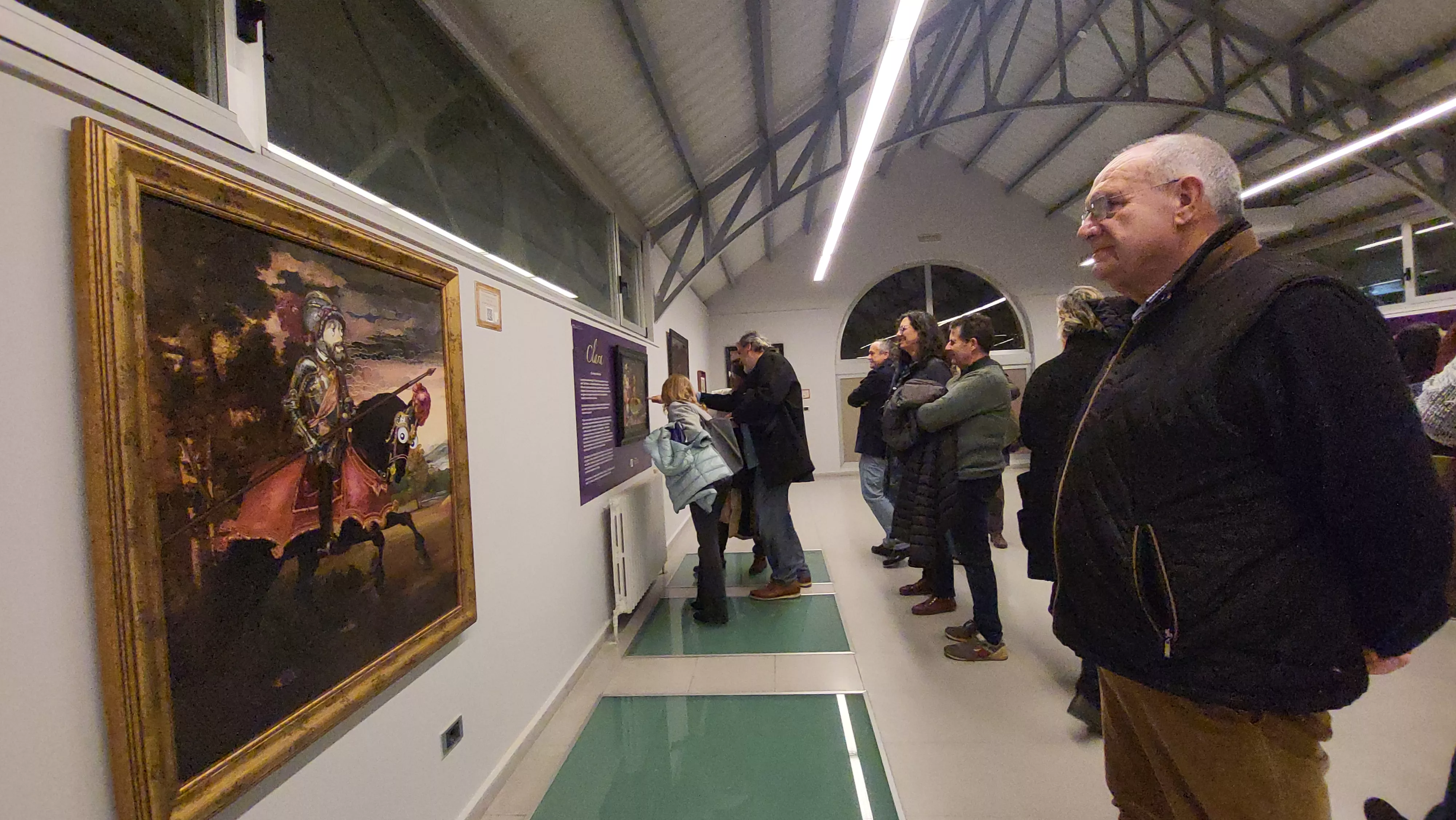Inauguración de la exposición de Agustín Lorés '¡Menudas Artistas!' en Huesca. Foto Mercedes Manterola