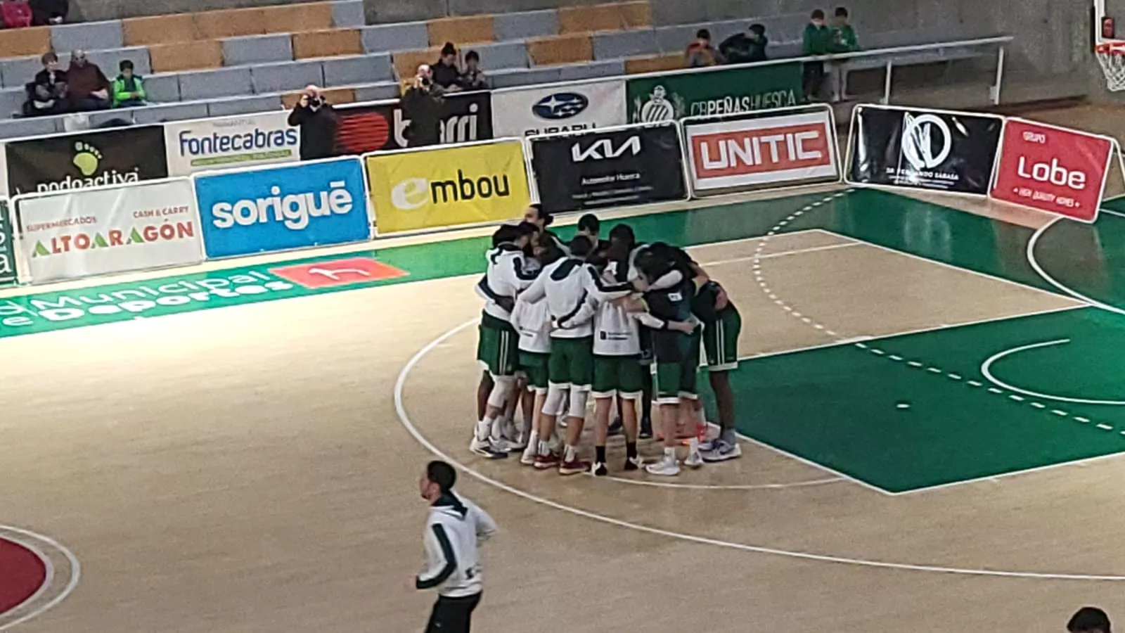 Homenaje del Peñas a Jesús Pena por sus 10 años de animación