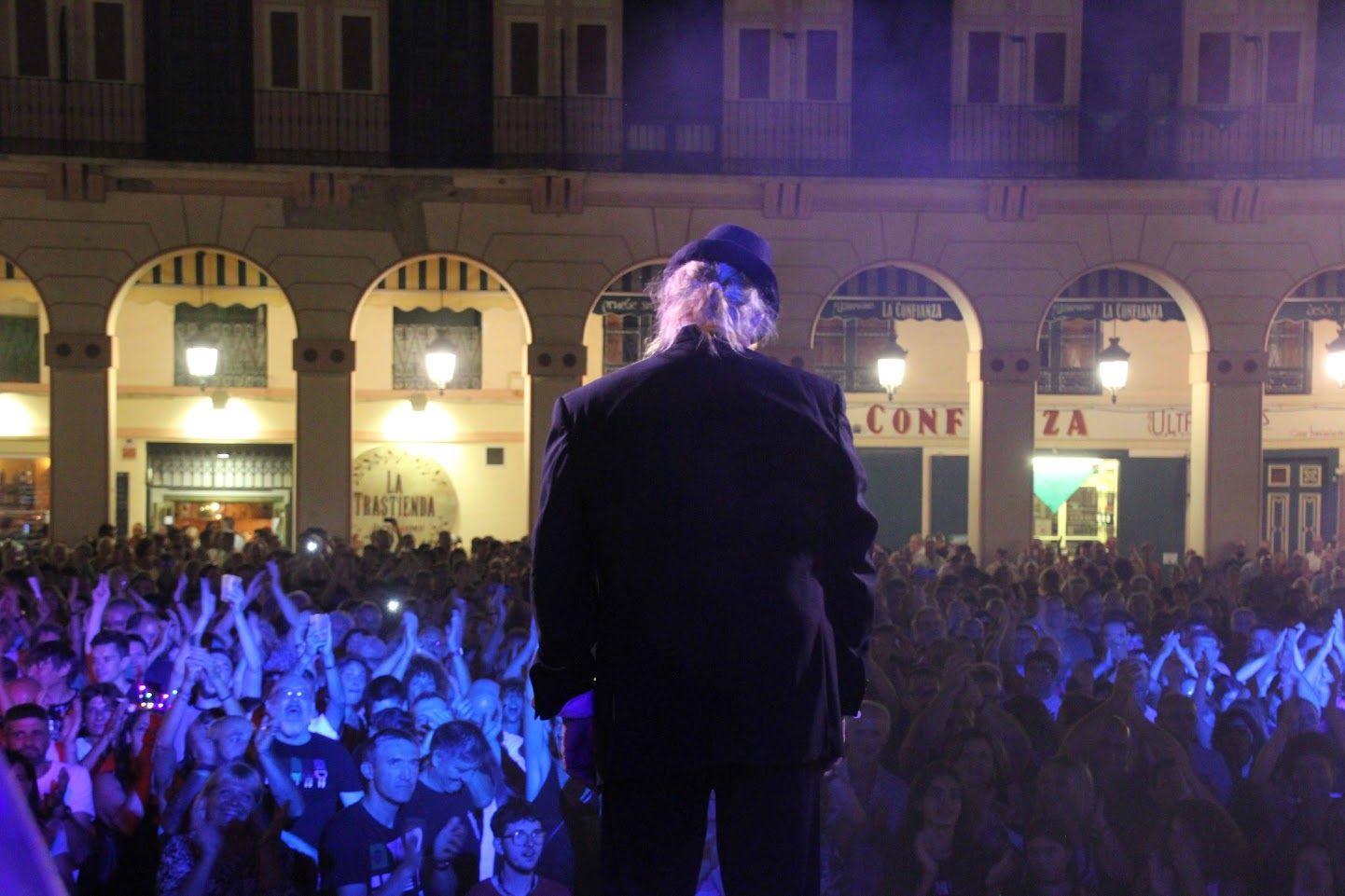 Escoria Oriental. Foto Carlos Neofato 