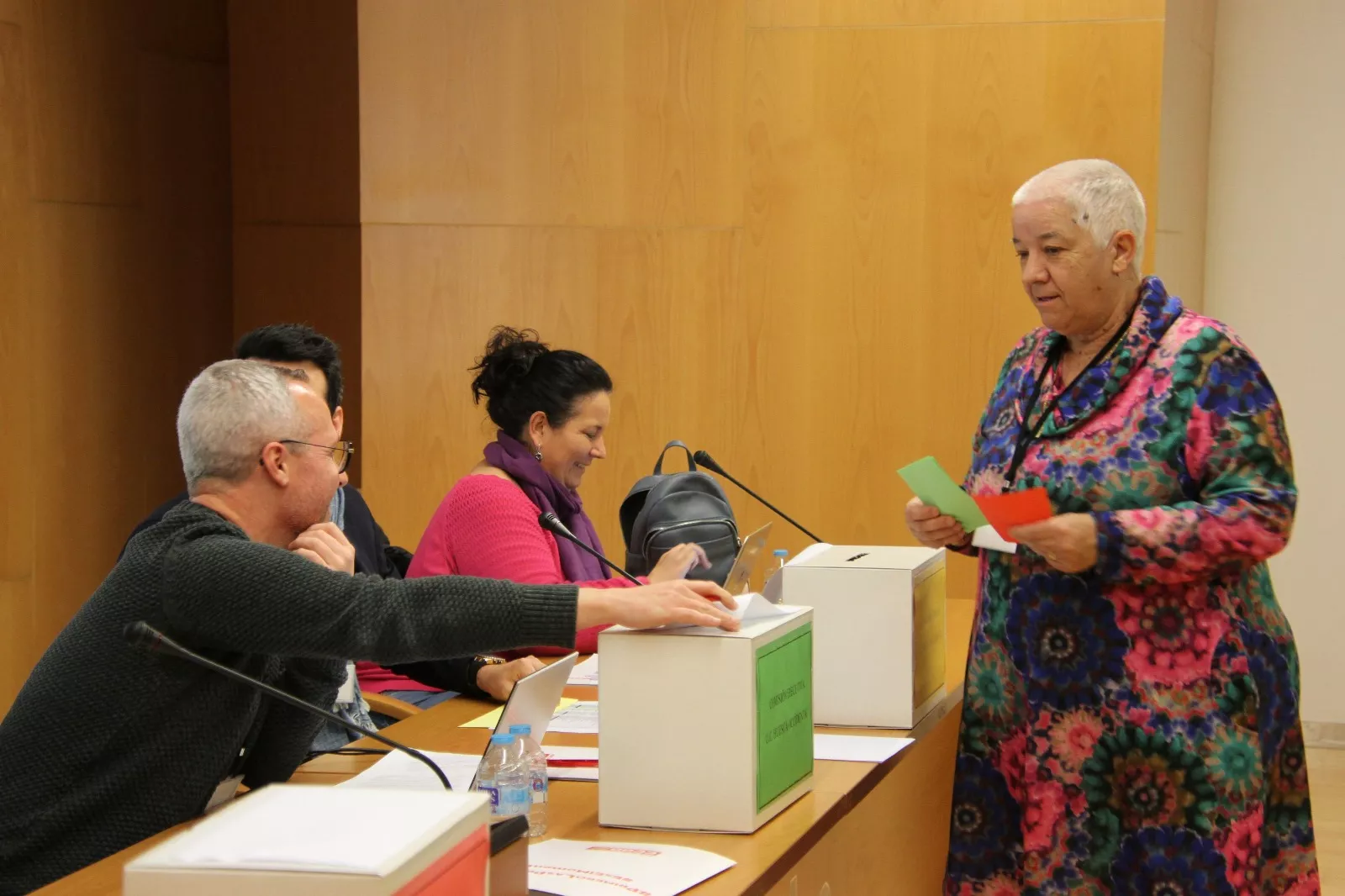 Elección de  José Vegas Grau, como nuevo secretario de la UC de CCOO de Huesca Occidental. Foto Carlos Neofato