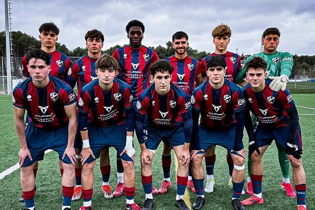 Once del Huesca DH Juvenil en un partido de la temporada pasada.