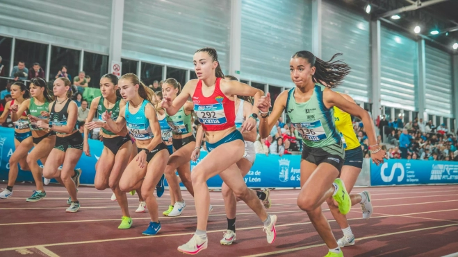 María Aso (292) en el 1.500. María Aso (292) en el 1.500.