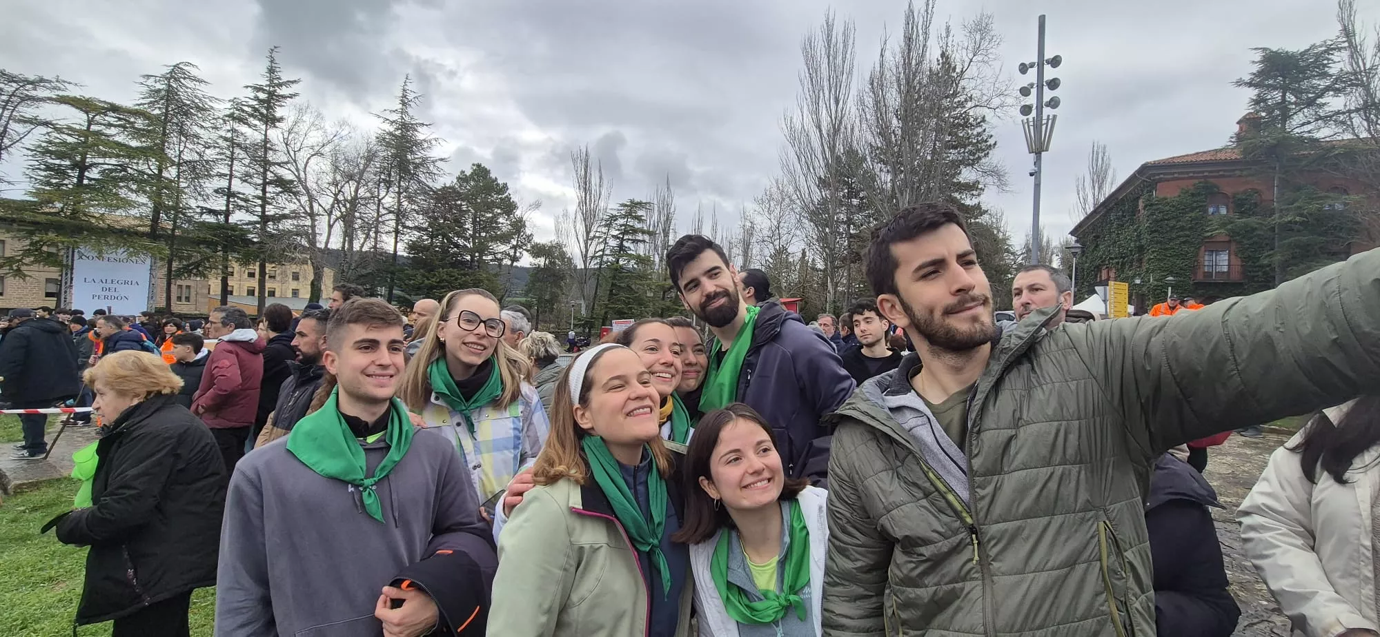  Javieres en el destino de la peregrinación al Castillo de Javier. Foto Juanlu Herrero