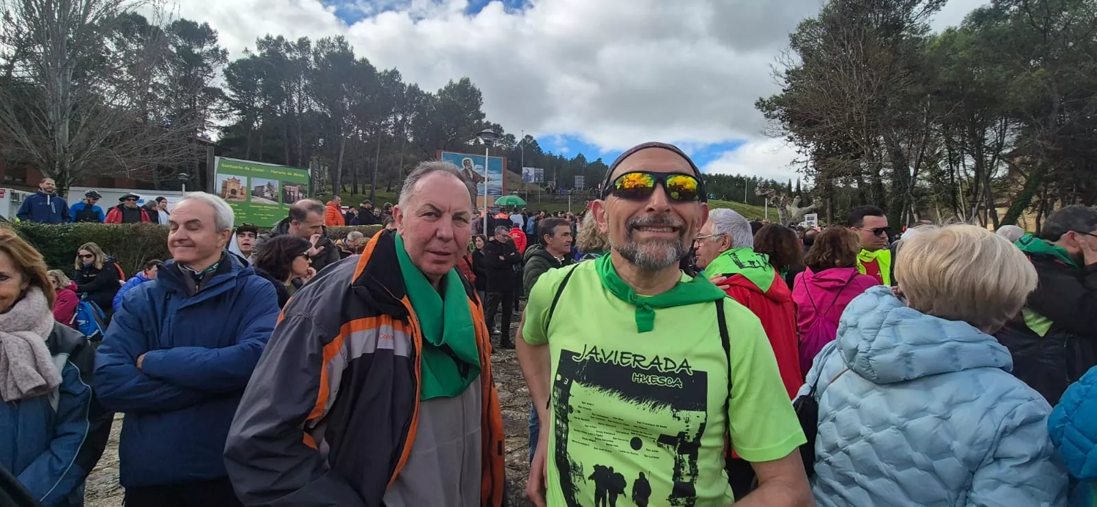  Javieres en el destino de la peregrinación al Castillo de Javier. Foto Juanlu Herrero
