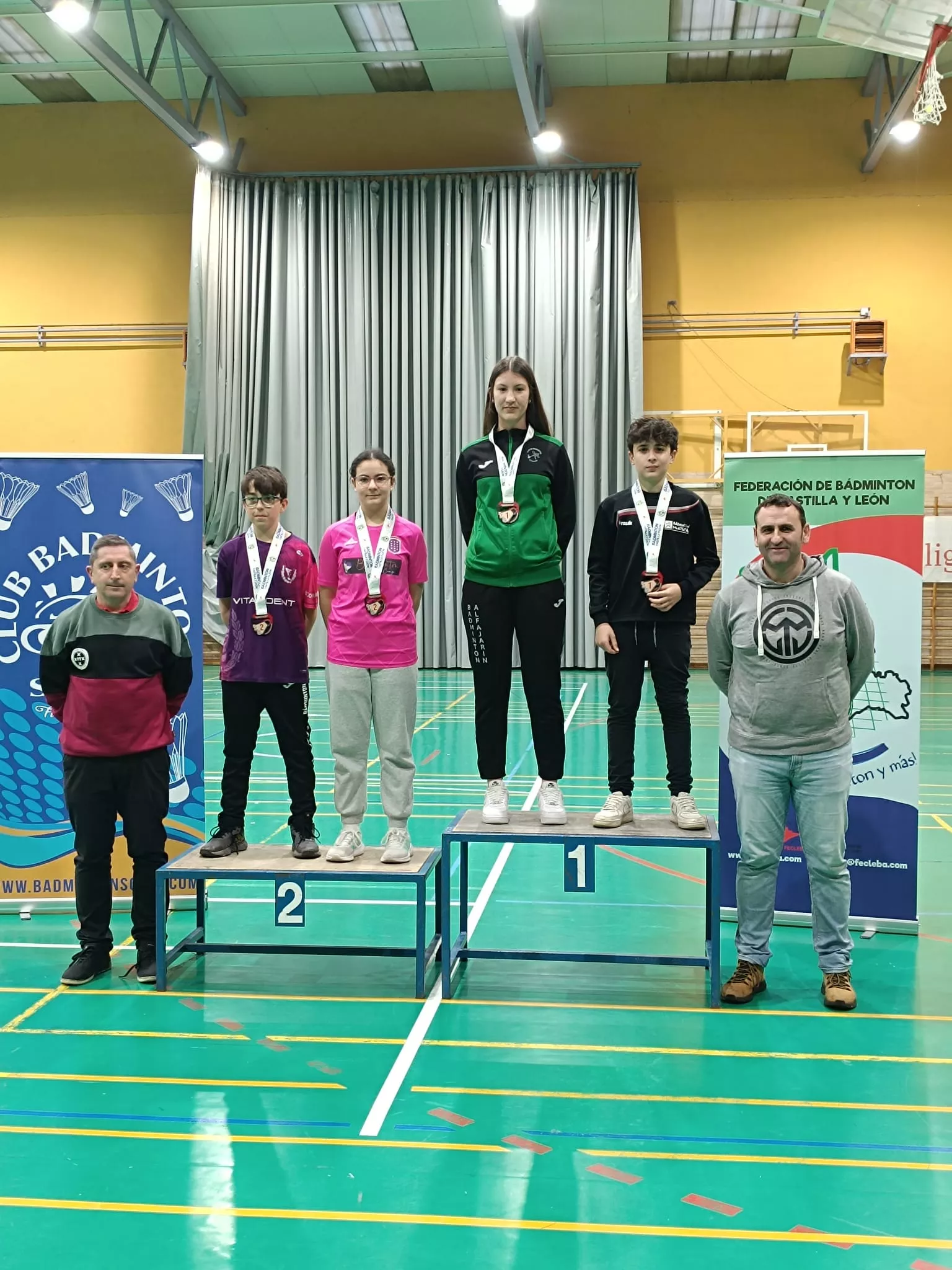 Pablo Ara, campeón dobles mixtos en Soria.