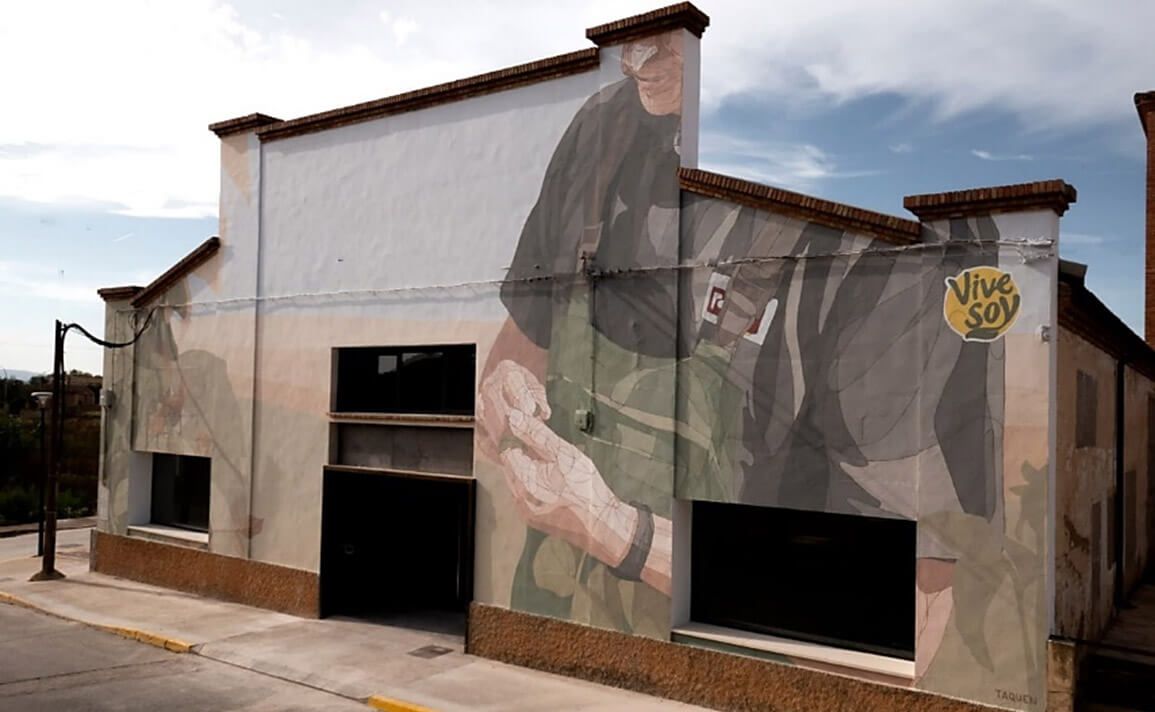 Mural de Taquen en Grañén Mural de Taquen en Grañén