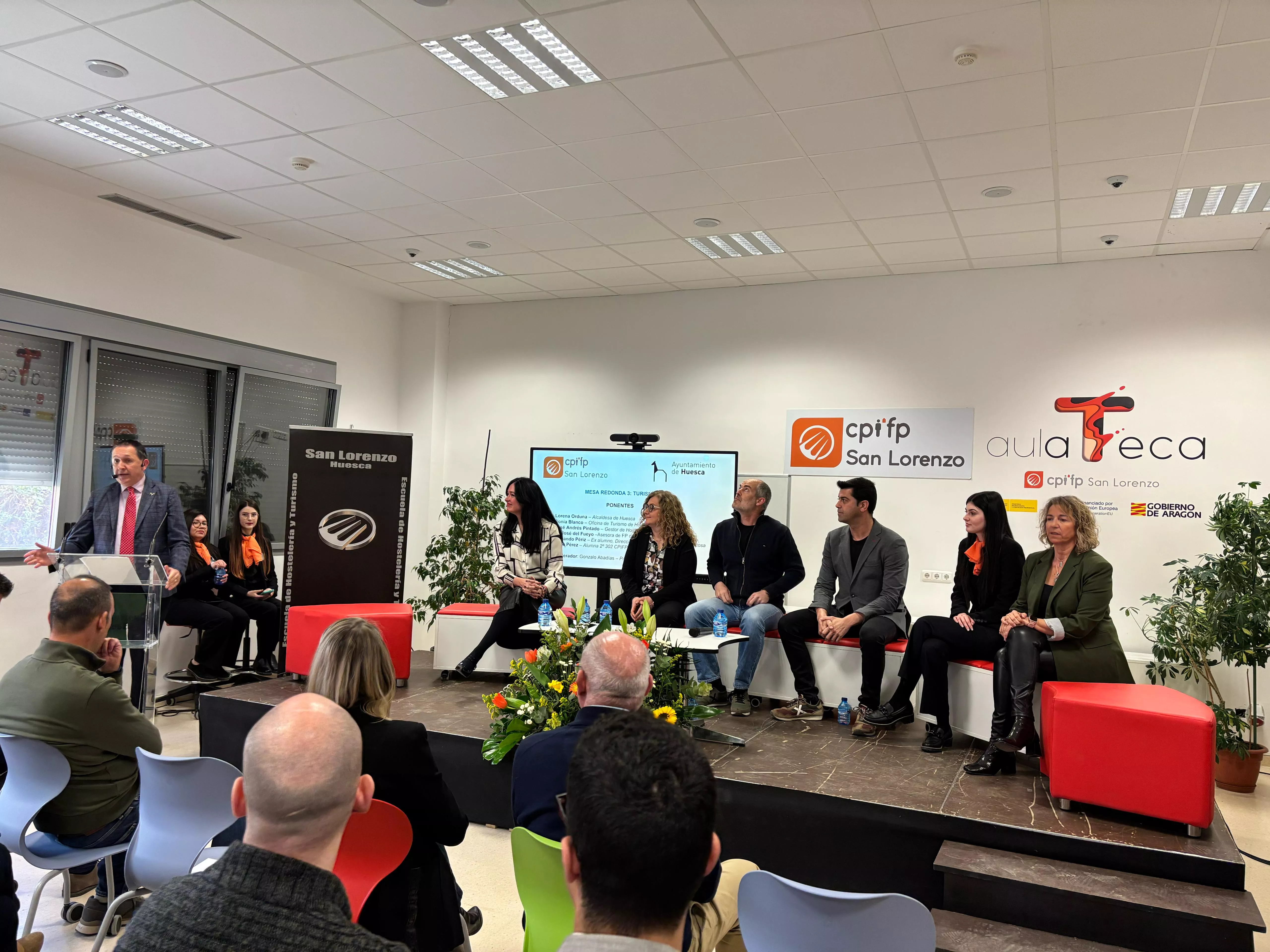 I Jornada entre Profesionales de Hostelería y Turismo en la Escuela San Lorenzo de Huesca
