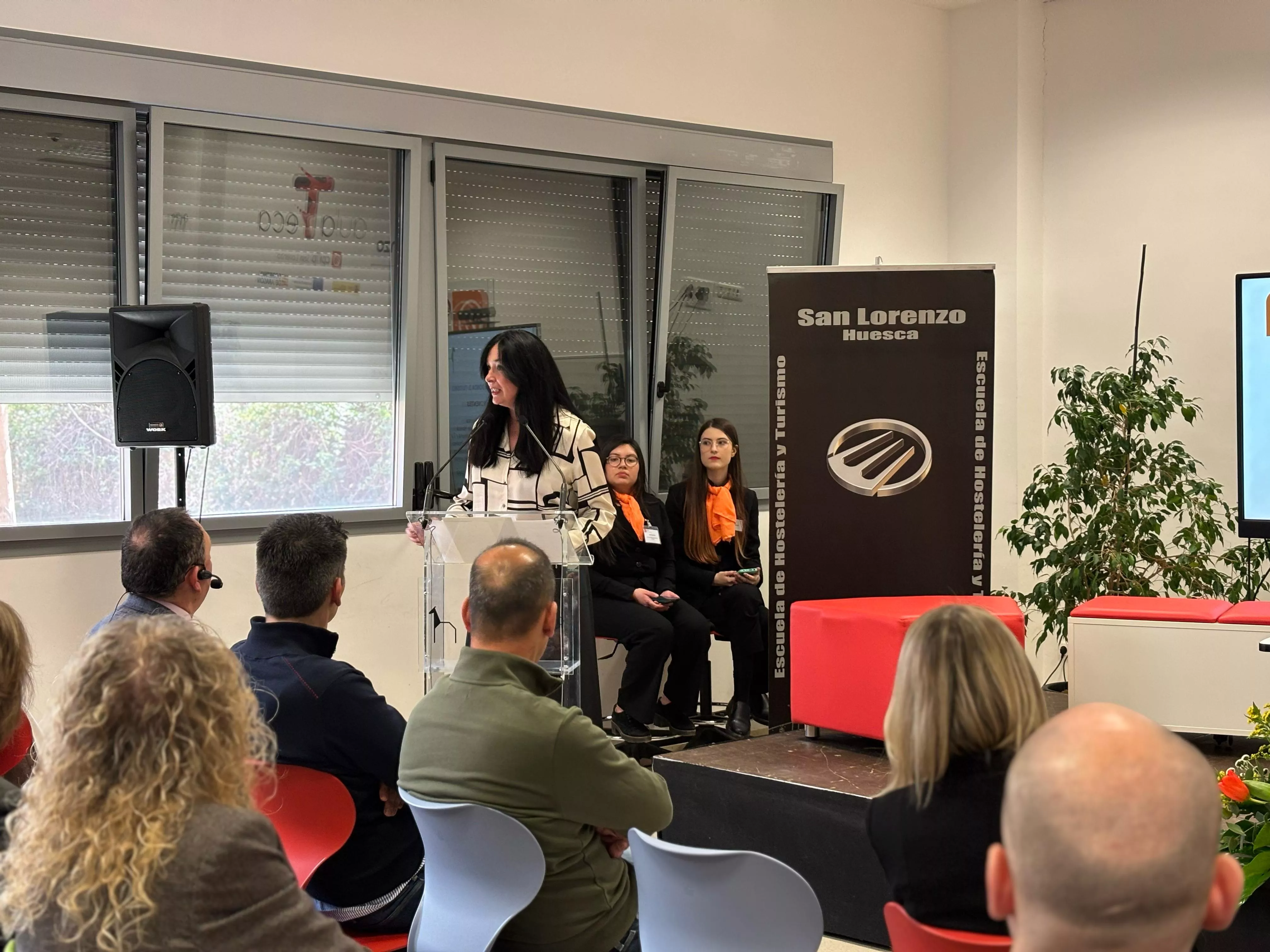 I Jornada entre Profesionales de Hostelería y Turismo en la Escuela San Lorenzo de Huesca