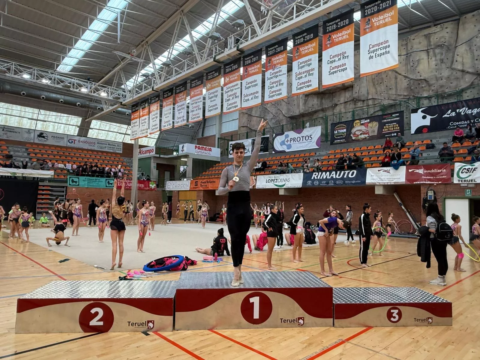 Antonio Alastrué. Club 90