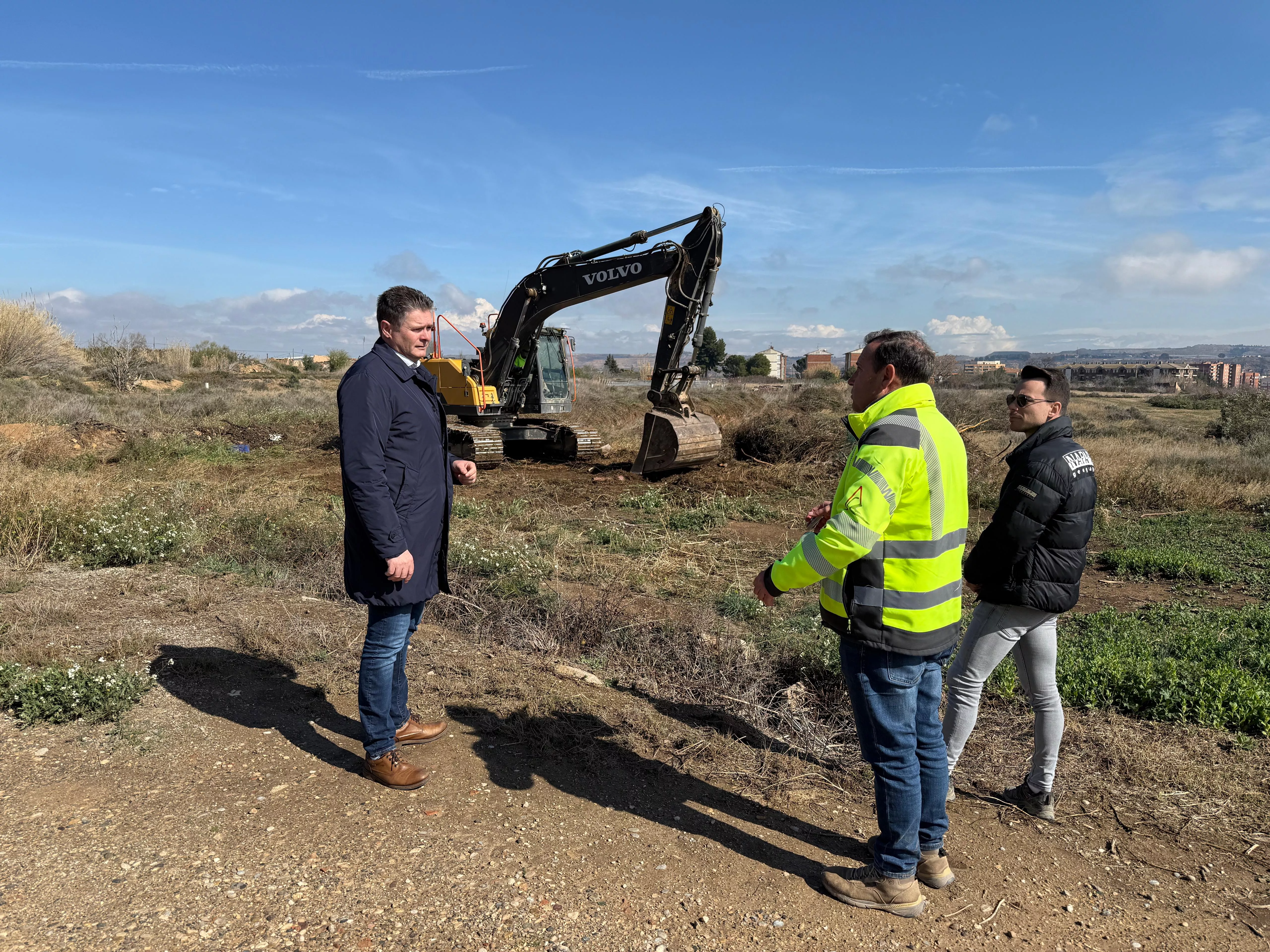 Ignacio Gramún en el lugar donde ha comenzado el acondicionamiento de Regiones Devastadas