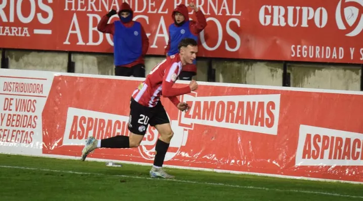 Tresaco: "Me hubiera quedado en el Huesca, pero el club no contó conmigo"