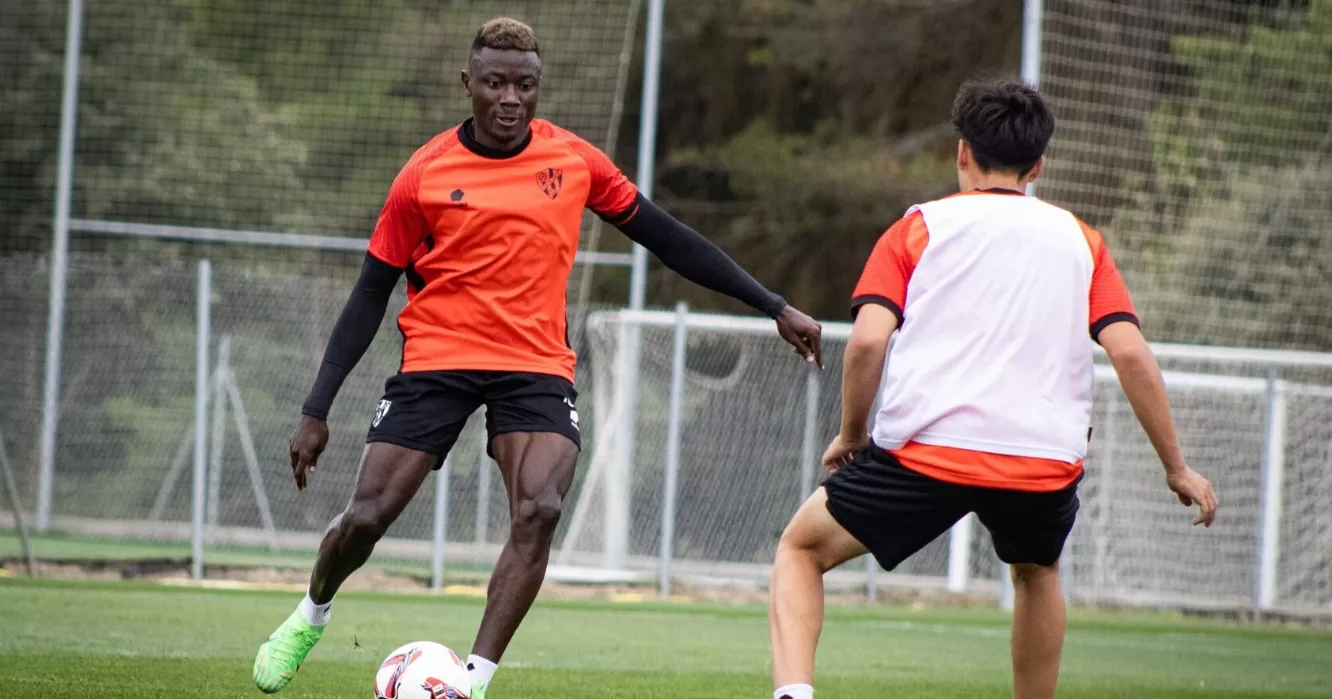 Soko, en un entrenamiento con el Huesca. Foto: SDH