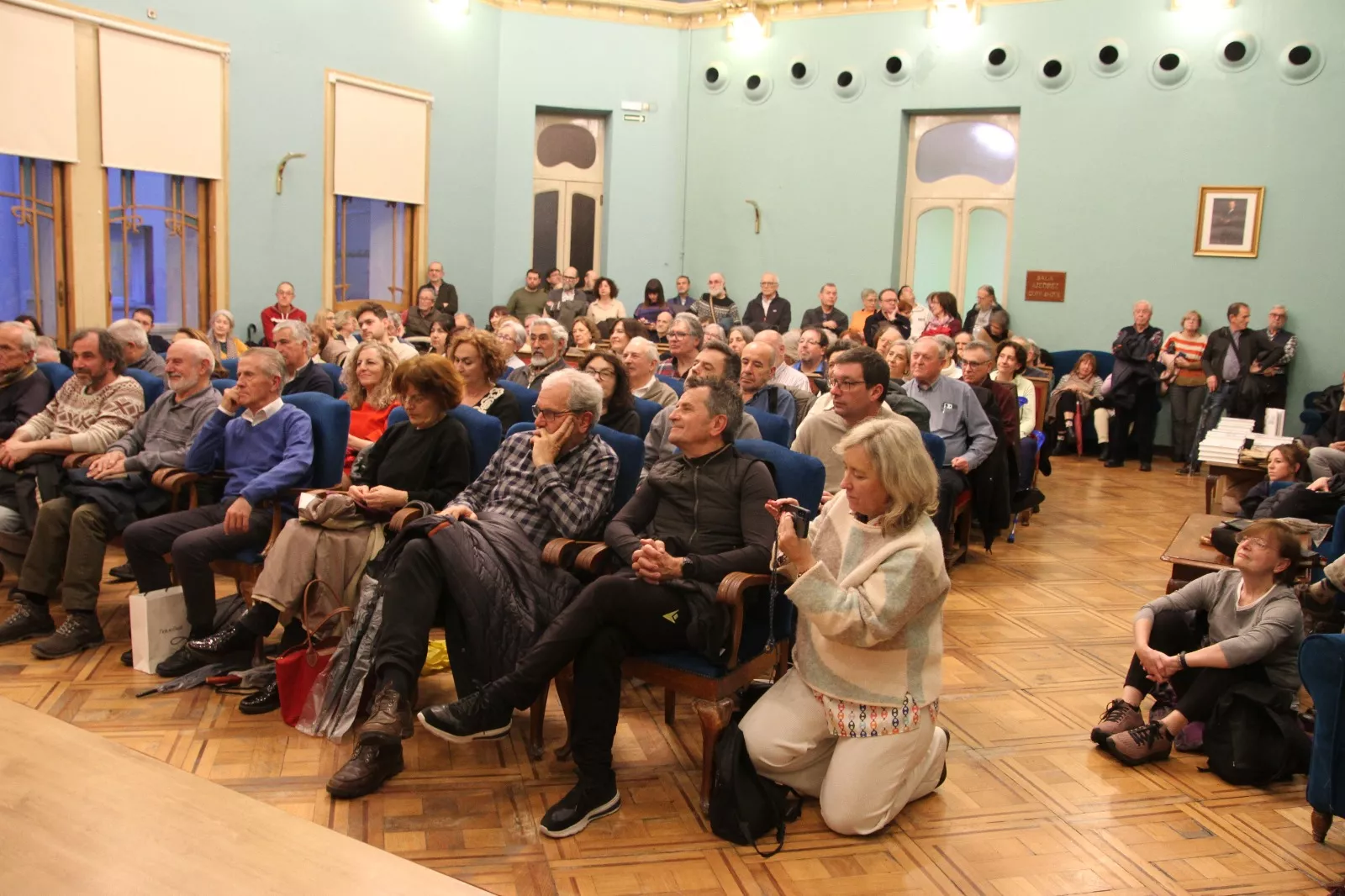 Julián Casanova presenta su libro "Franco" en Huesca. Foto Carlos Neofato