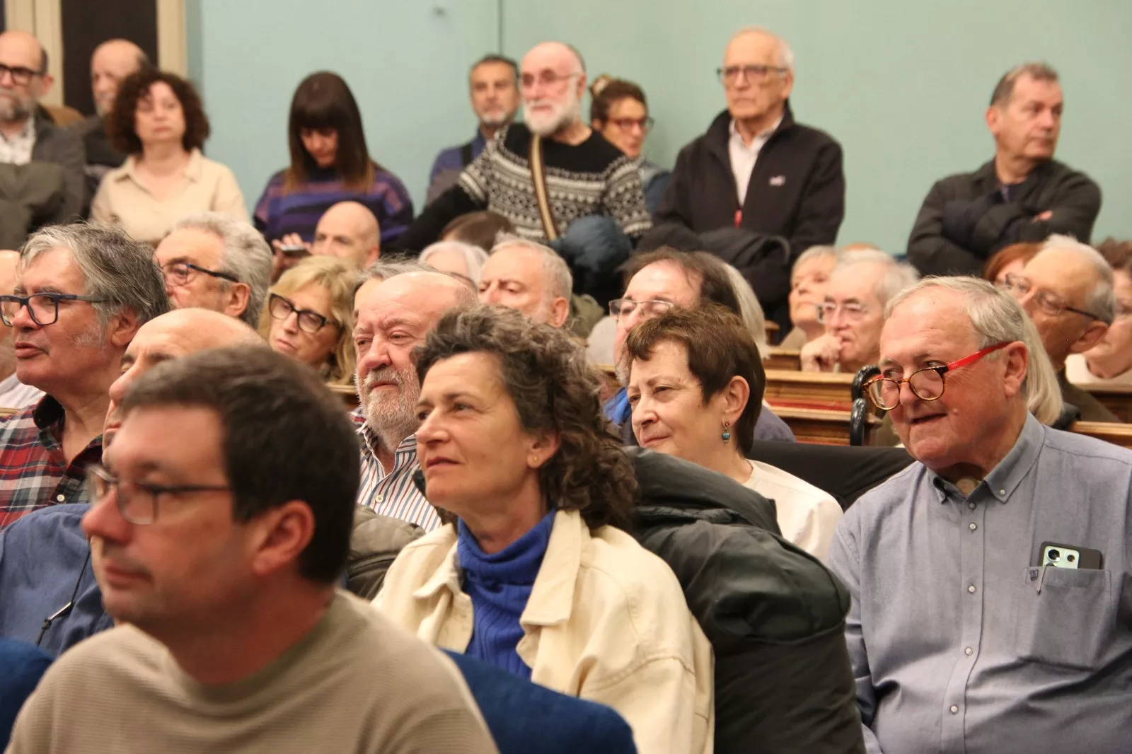 Julián Casanova presenta su libro "Franco" en Huesca. Foto Carlos Neofato