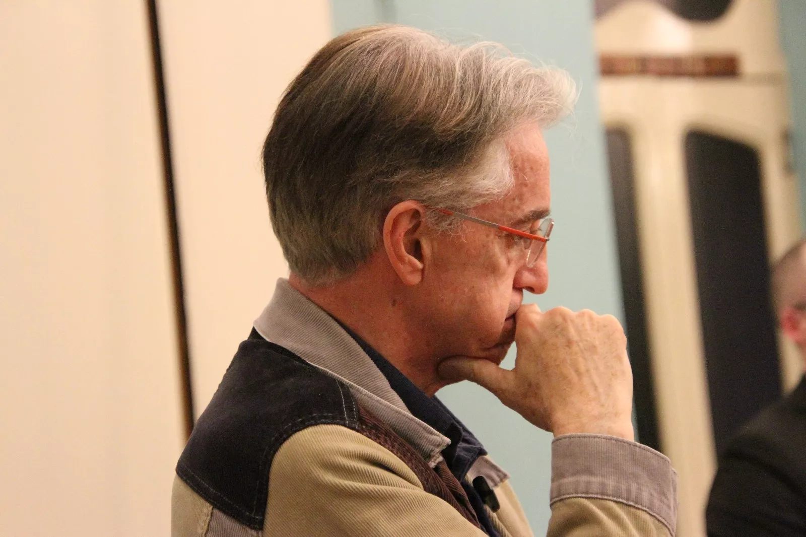 Julián Casanova presenta su libro "Franco" en Huesca. Foto Carlos Neofato