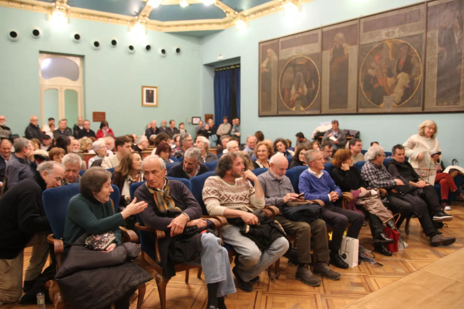 Julián Casanova presenta su libro "Franco" en Huesca. Foto Carlos Neofato