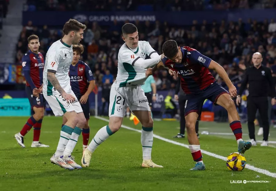 Imagen del encuentro de ida entre el Levante y el Huesca. Foto: LaLiga
