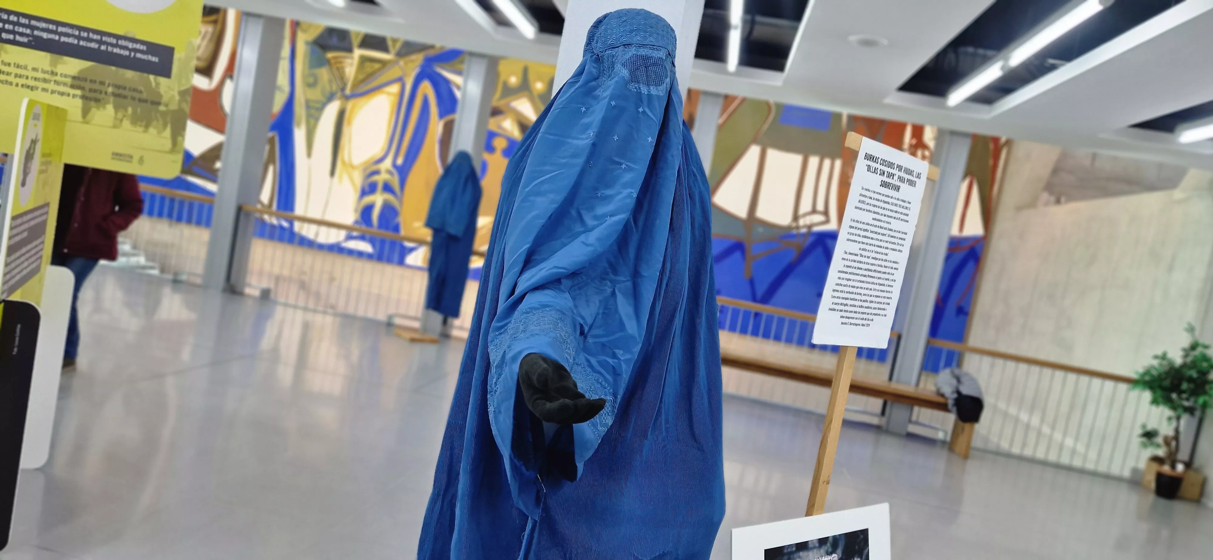 Exposición "Ellas son la Revolución" en Huesca. Foto Myriam Martínez