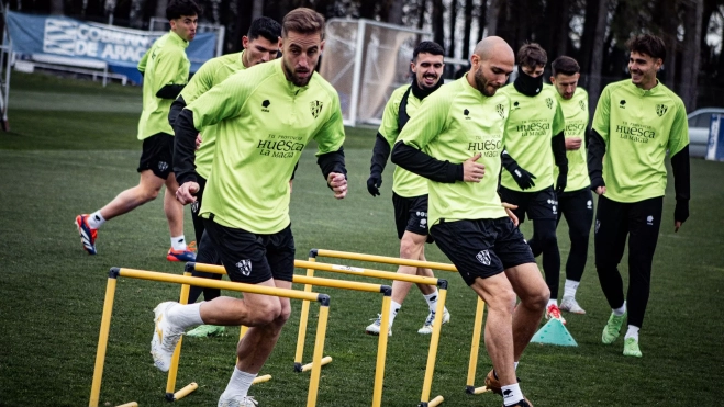 Gl655sWW4AAC3qa Gl655sWW4AAC3qa