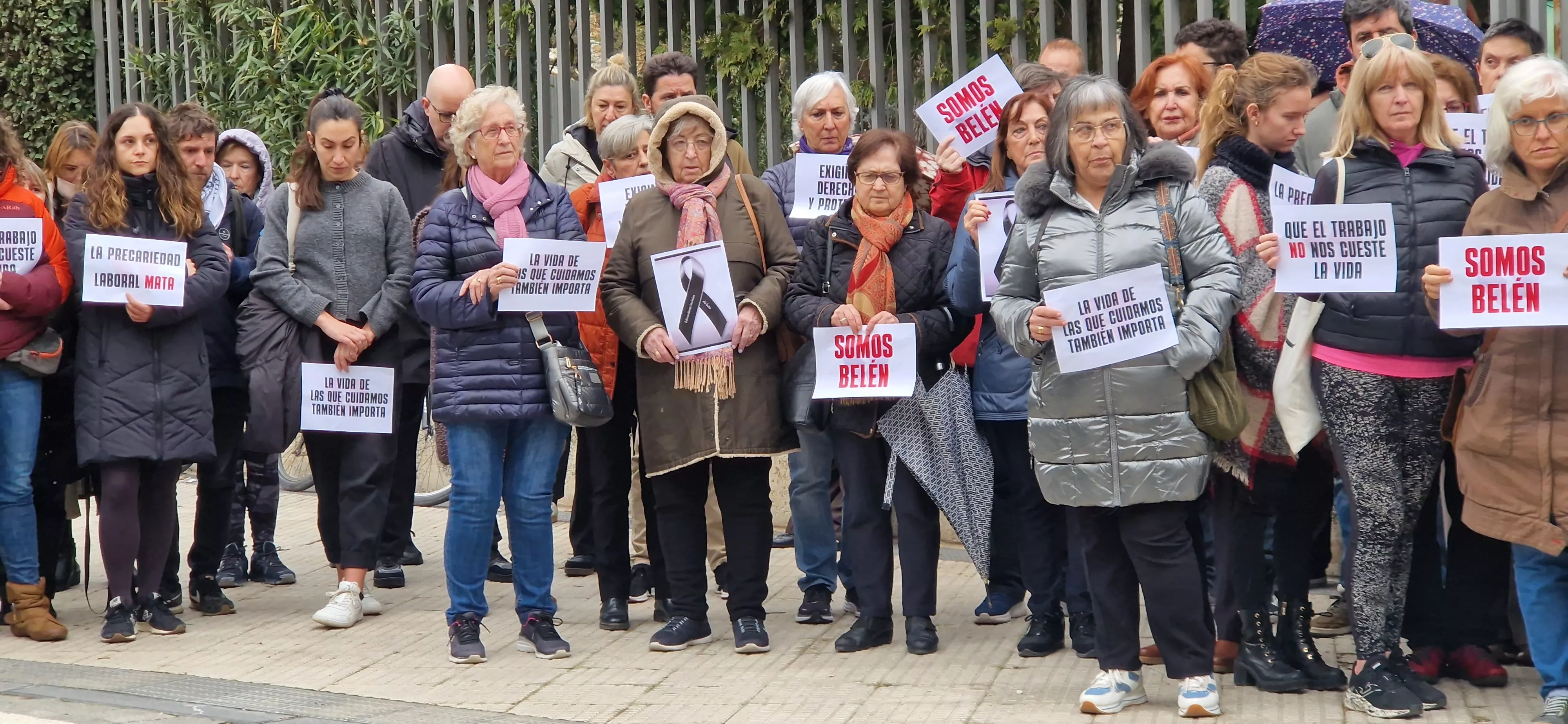  Concentración reivindicativa de los educadores sociales y en memoria de Belén. Foto Myriam Martínez 