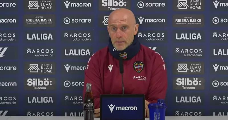 Calero: "El Huesca se ha ganado por derecho propio a estar junto a los mejores"