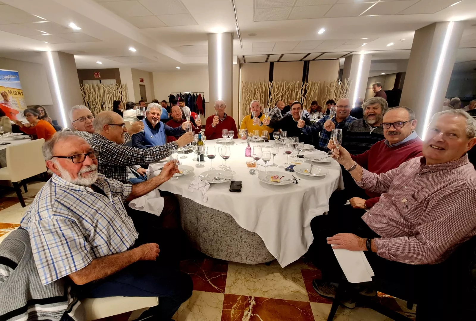Comida de la Asociación de exalumnos La Granja de la ECA, hoy CPIFP Montearagón