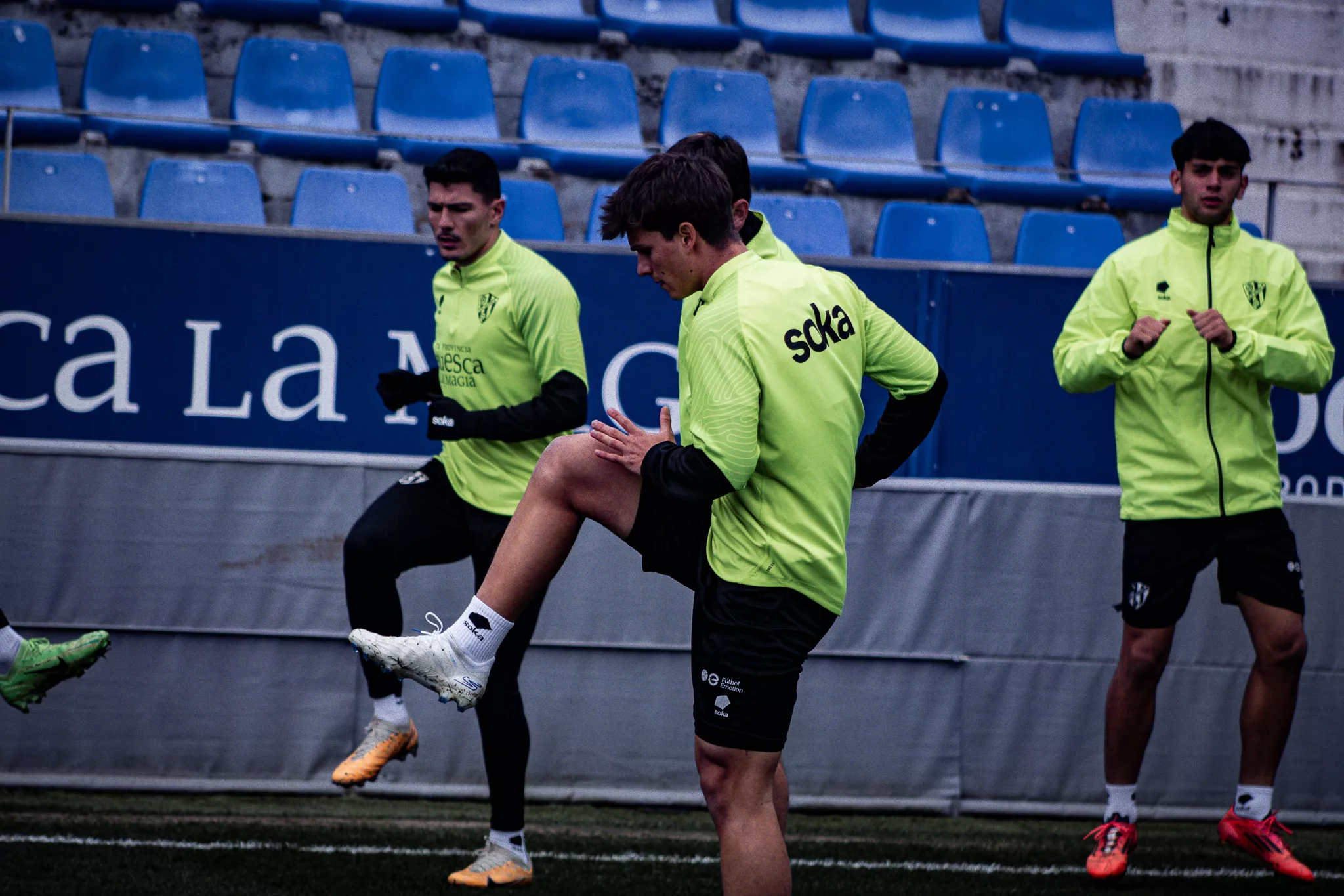 Los "chavales" al rescate: Hidalgo llama a cinco jugadores del filial