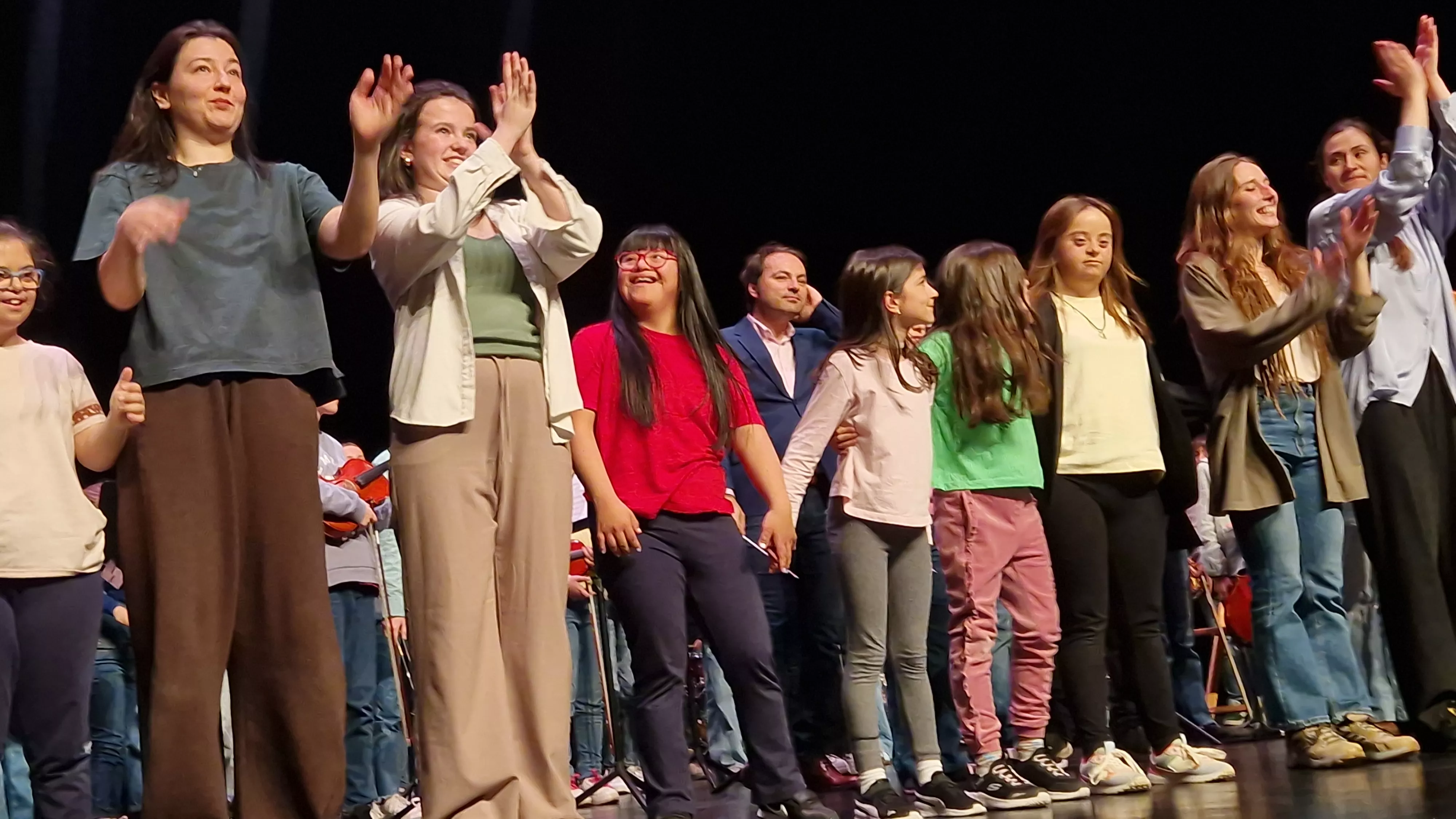 Cosmos Festival 2025 danza inclusiva. Foto Myriam Martínez 