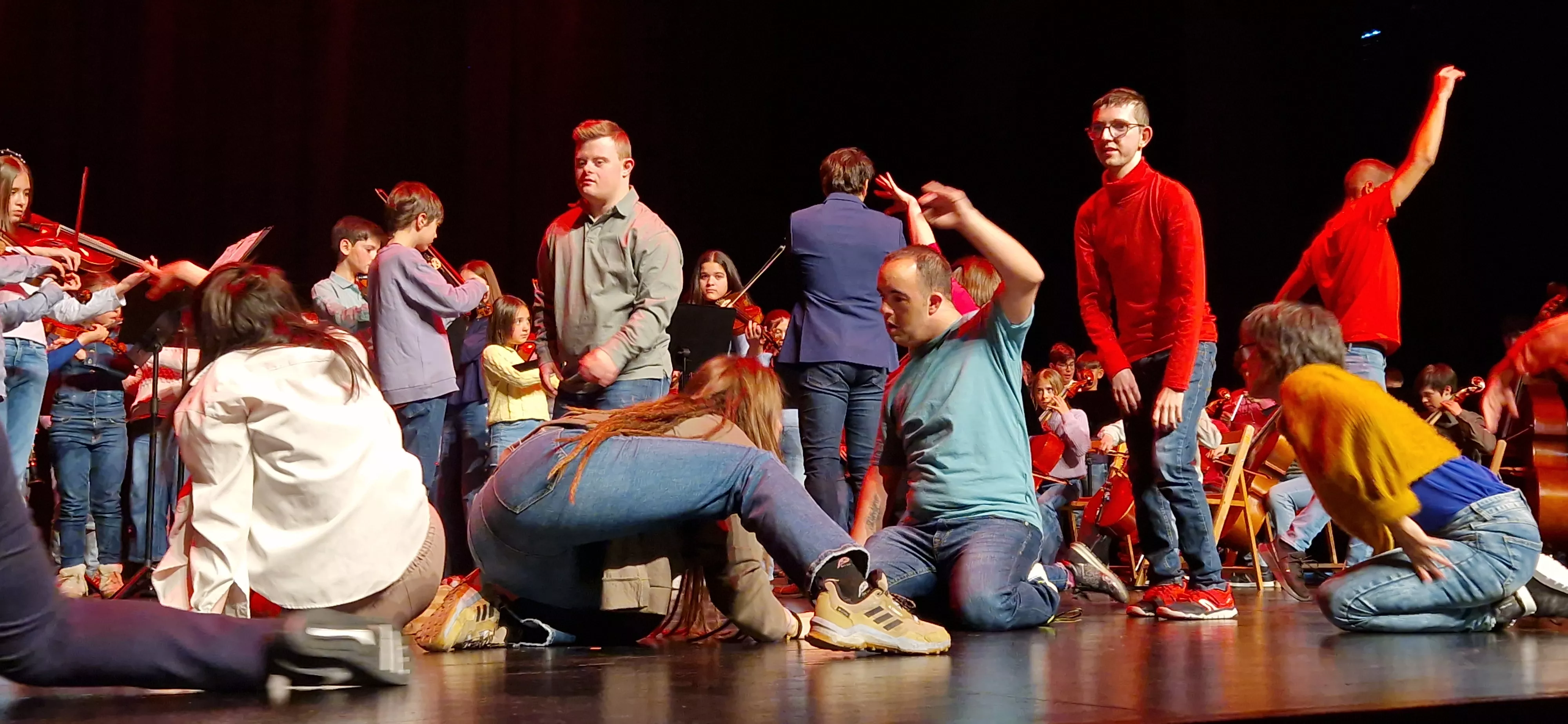 Cosmos Festival 2025 danza inclusiva. Foto Myriam Martínez 