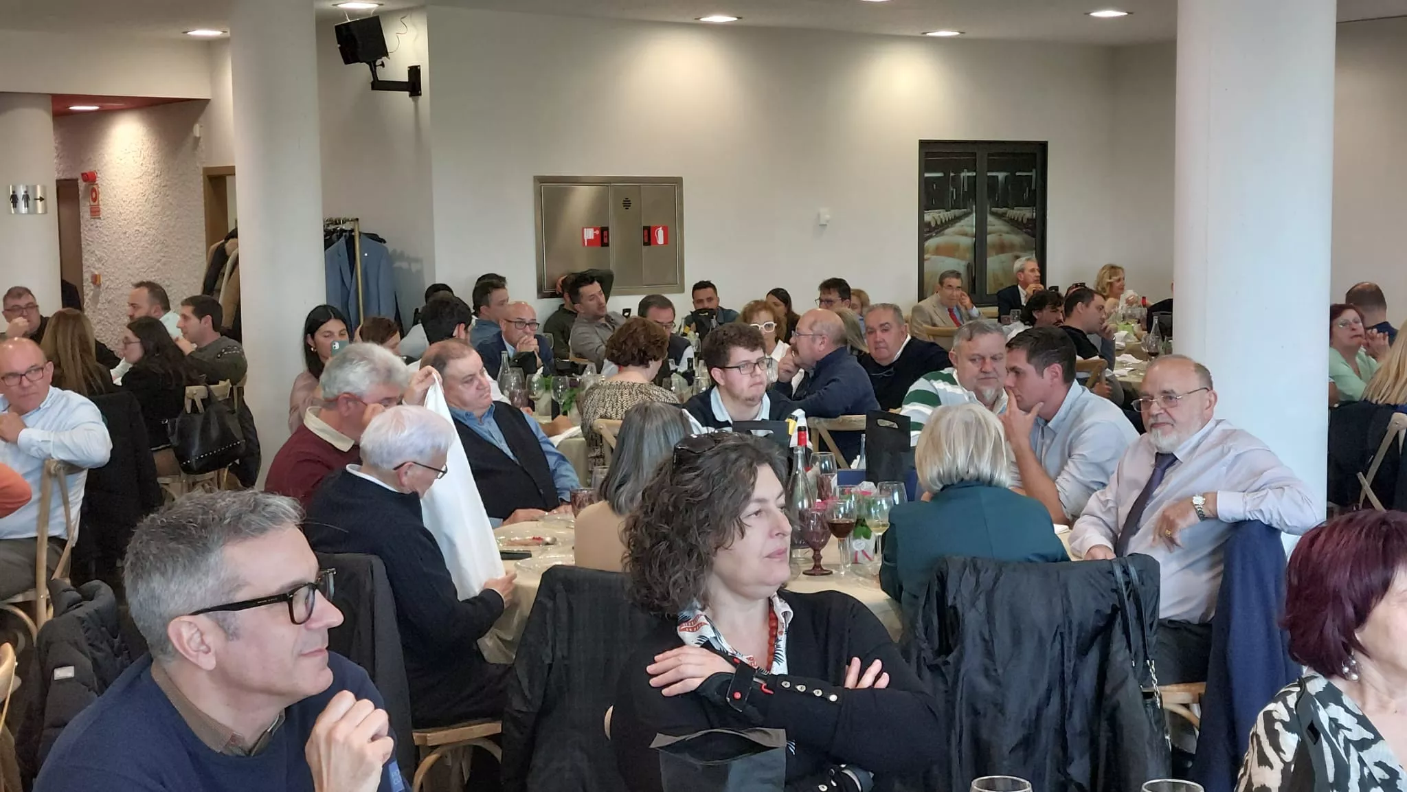 Asamblea de Apehim en Sommos