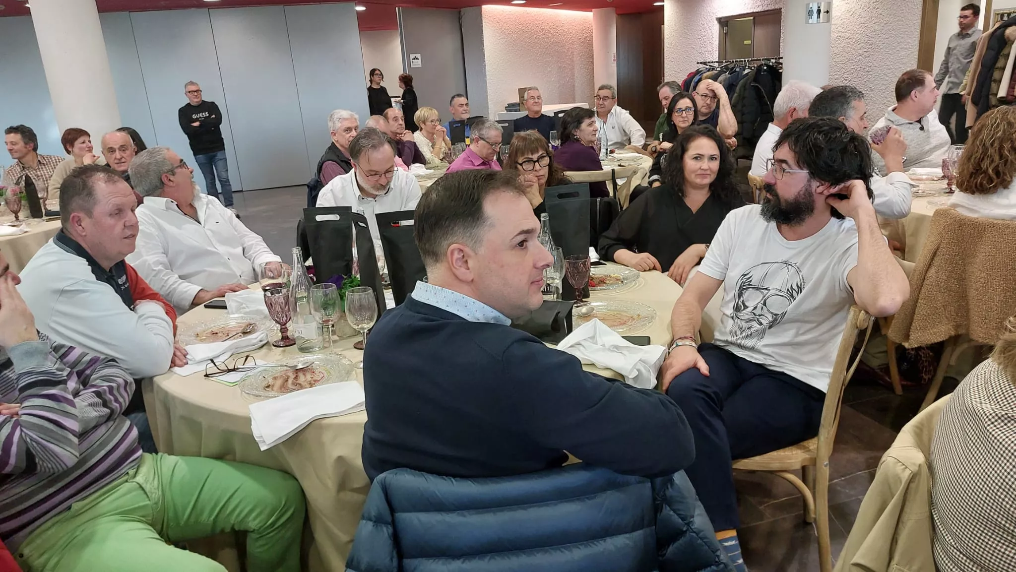 Asamblea de Apehim en Sommos