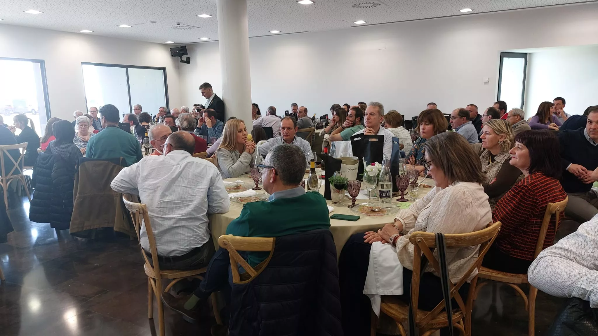 Asamblea de Apehim en Sommos