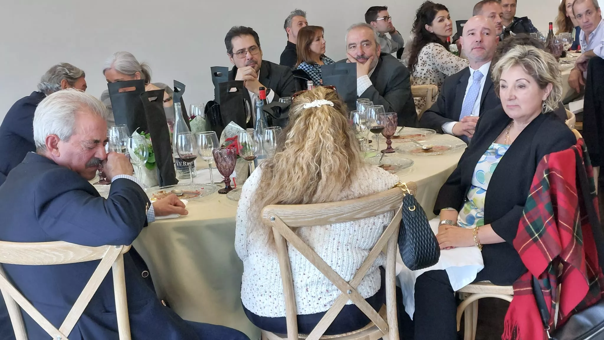 Asamblea de Apehim en Sommos