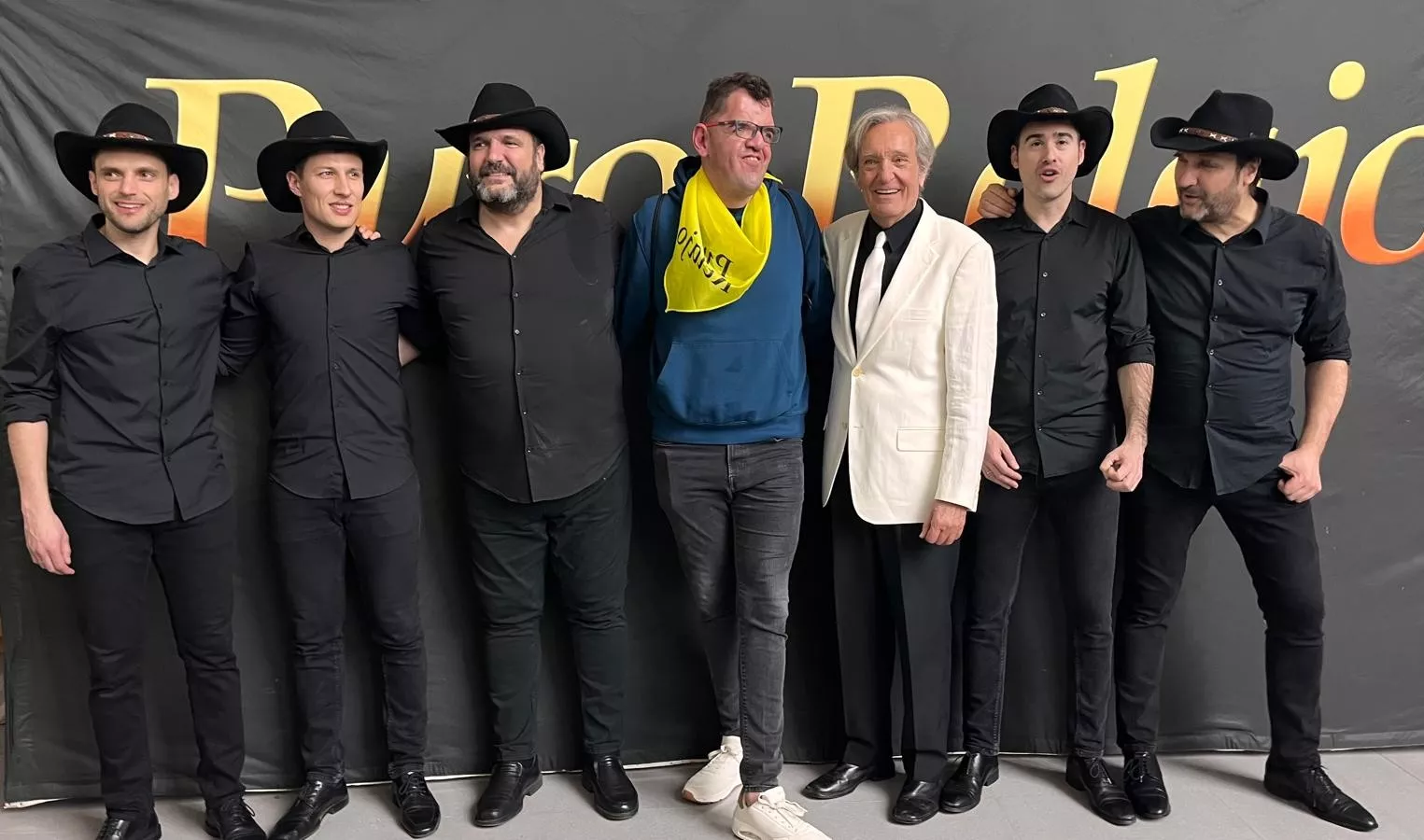 Photocoll con Puro Relajo en el Palacio de Congresos de Huesca, Foto Mercedes Manterola