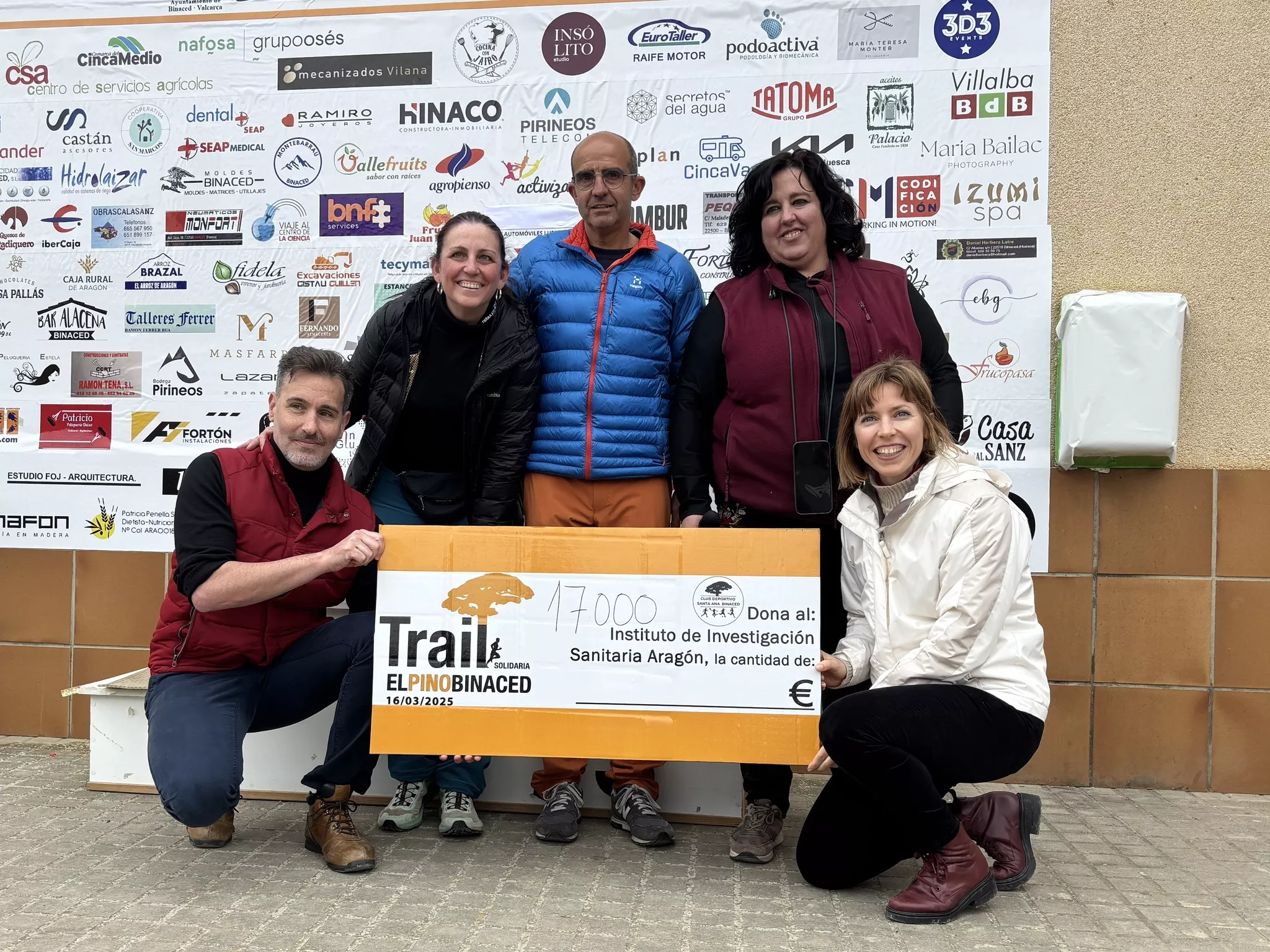 El cheque solidario de récord para el Instituto de Investigación Sanitaria de Aragón.