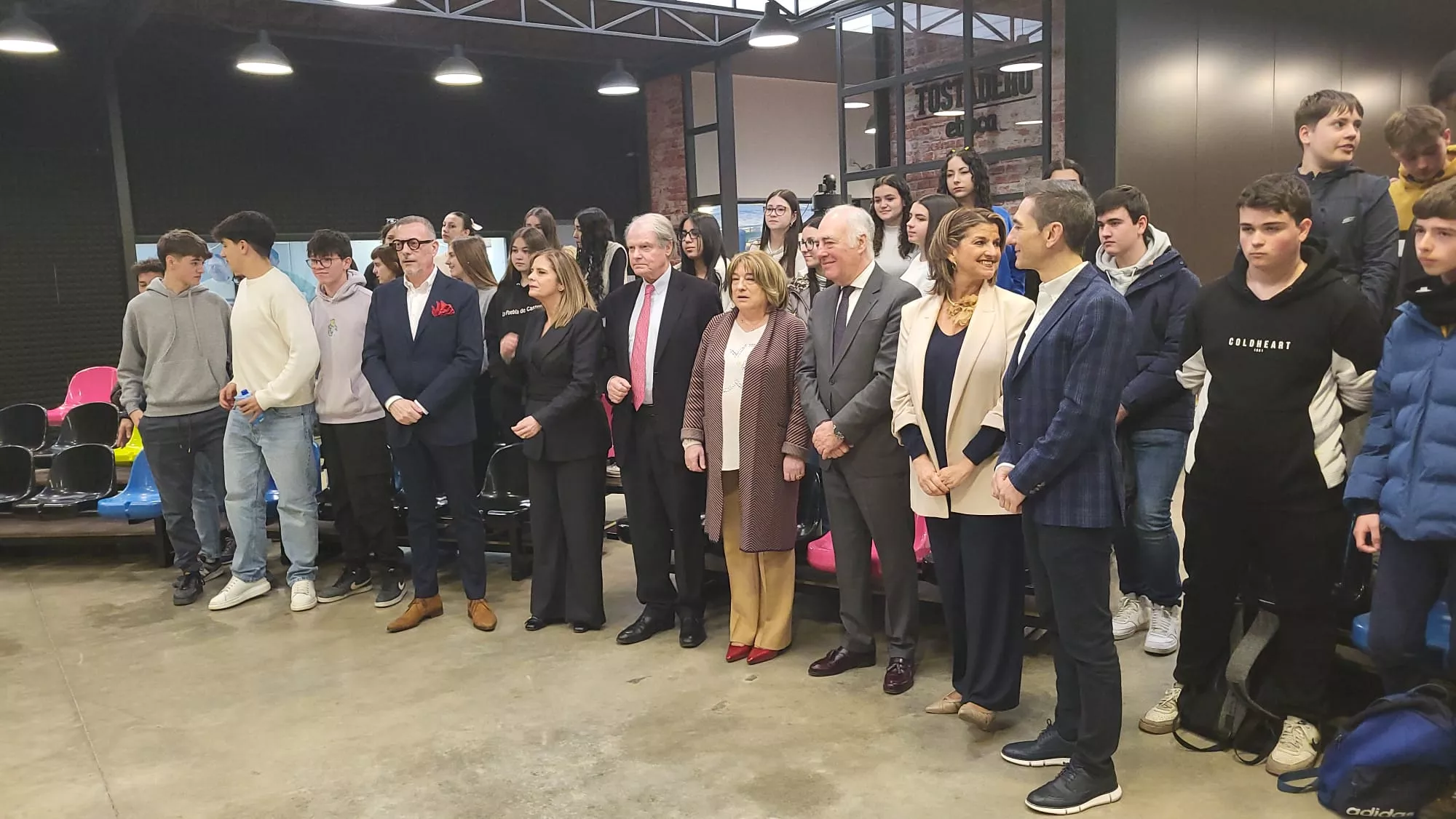 Visita a Eboca de alumnos de Graus dentro del programa Xcelence