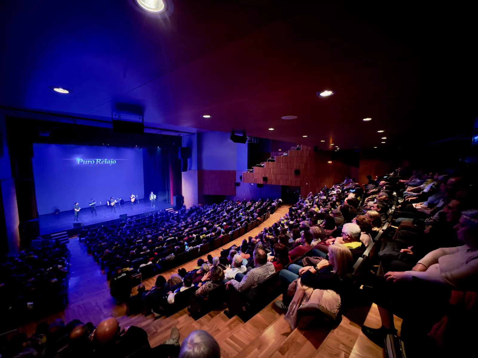 Concierto de Puro Relajo en Huesca. Foto Amaia San Martín Chaler