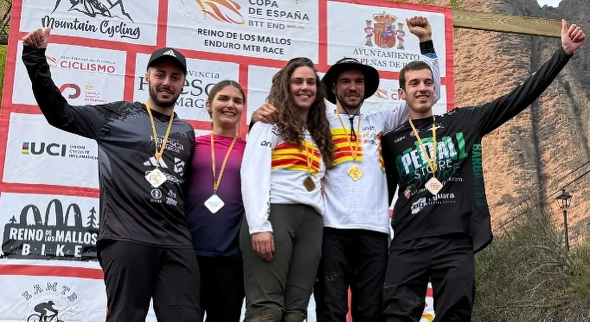 Torralba y Menéndez 'reinan' en los Mallos