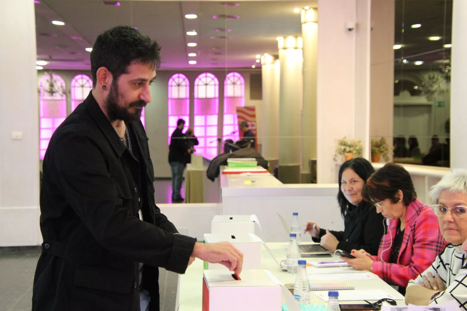 Elección de David Escuder Ferrando como secretario general de la Unión Comarcal de CCOO Huesca Oriental. Foto Carlos Neofato 