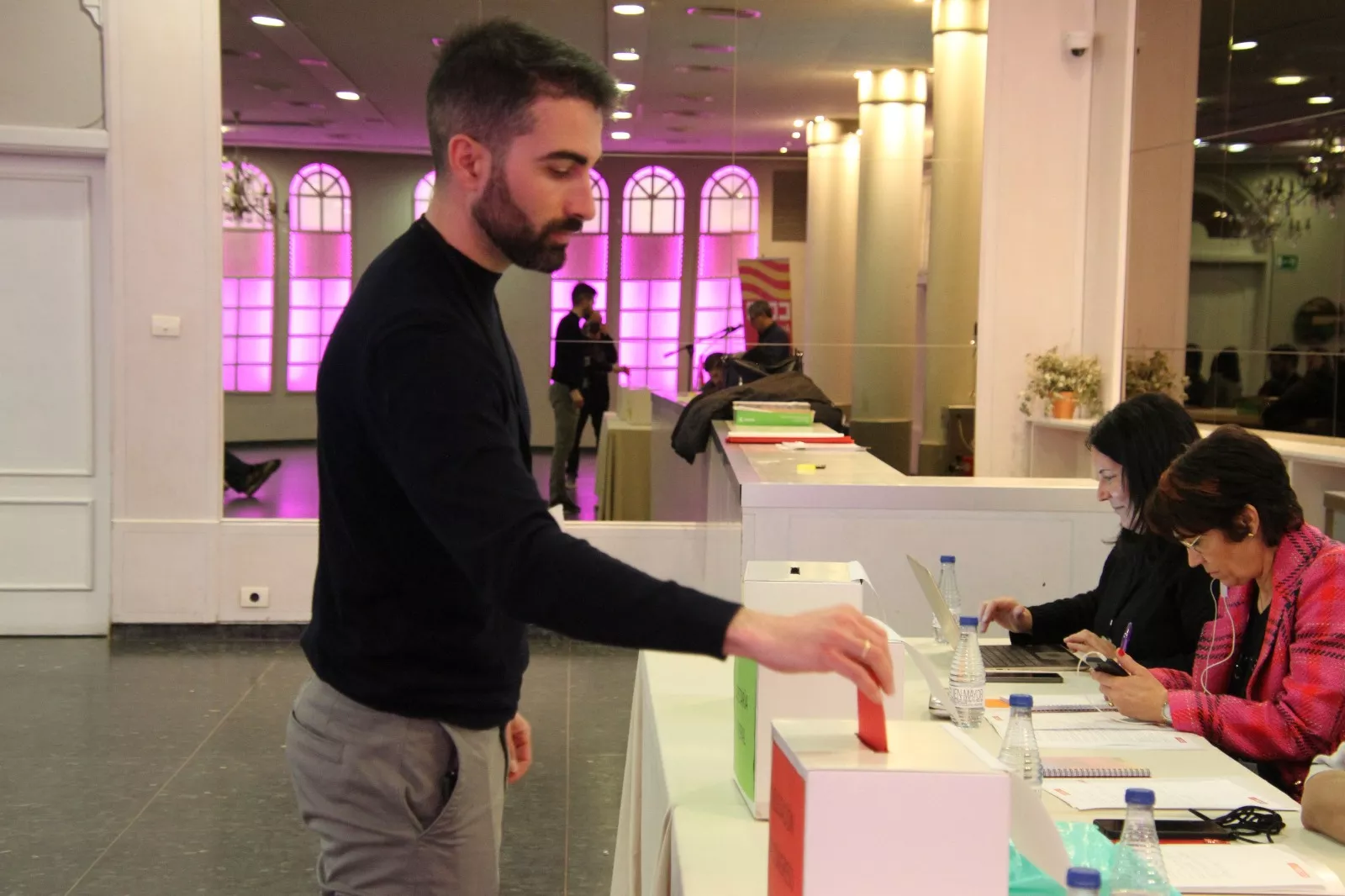 Elección de David Escuder Ferrando como secretario general de la Unión Comarcal de CCOO Huesca Oriental. Foto Carlos Neofato 