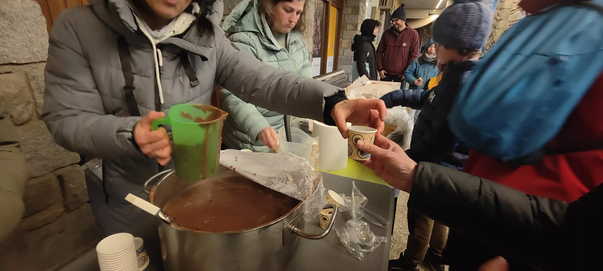 Movilización de las amypas públicas del CRA Alta Ribagorza y del IES Castejón de Sos.