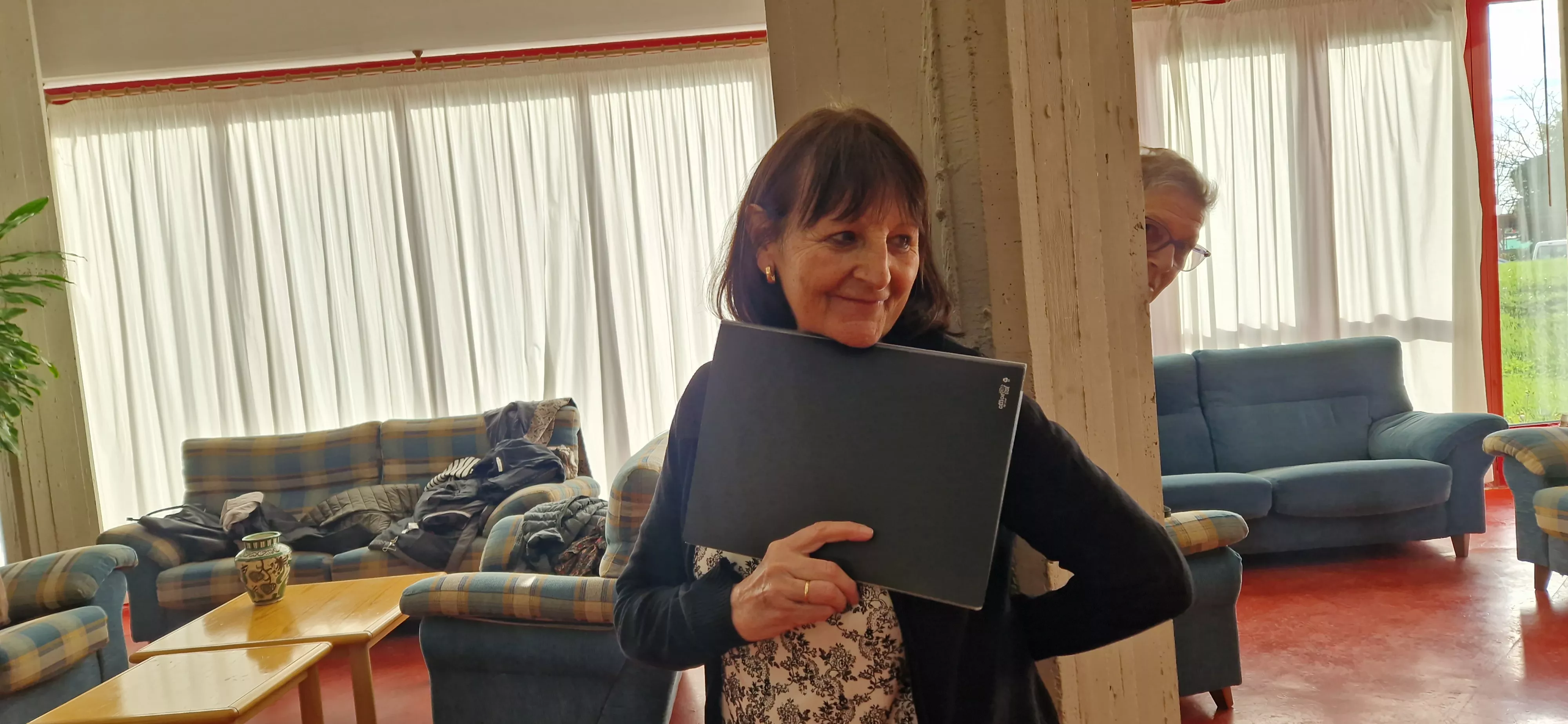 El Coro de la Universidad Ciudadana en la Residencia Ciudad de Huesca. Foto Myriam Martínez