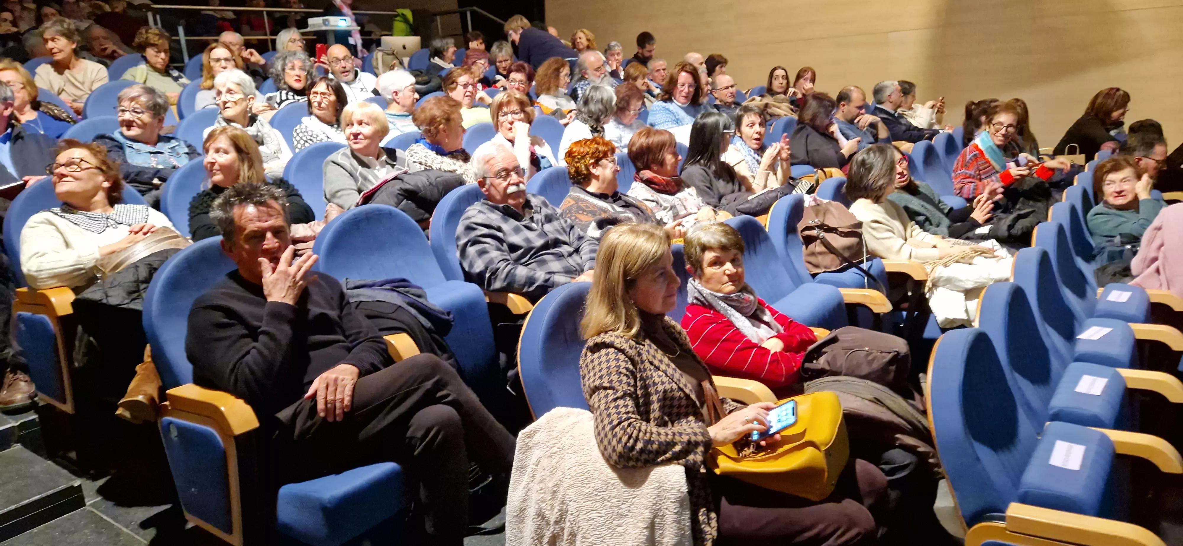  Irene Vallejo en la Biblioteca Ramón J. Sender. Foto Myriam Martínez