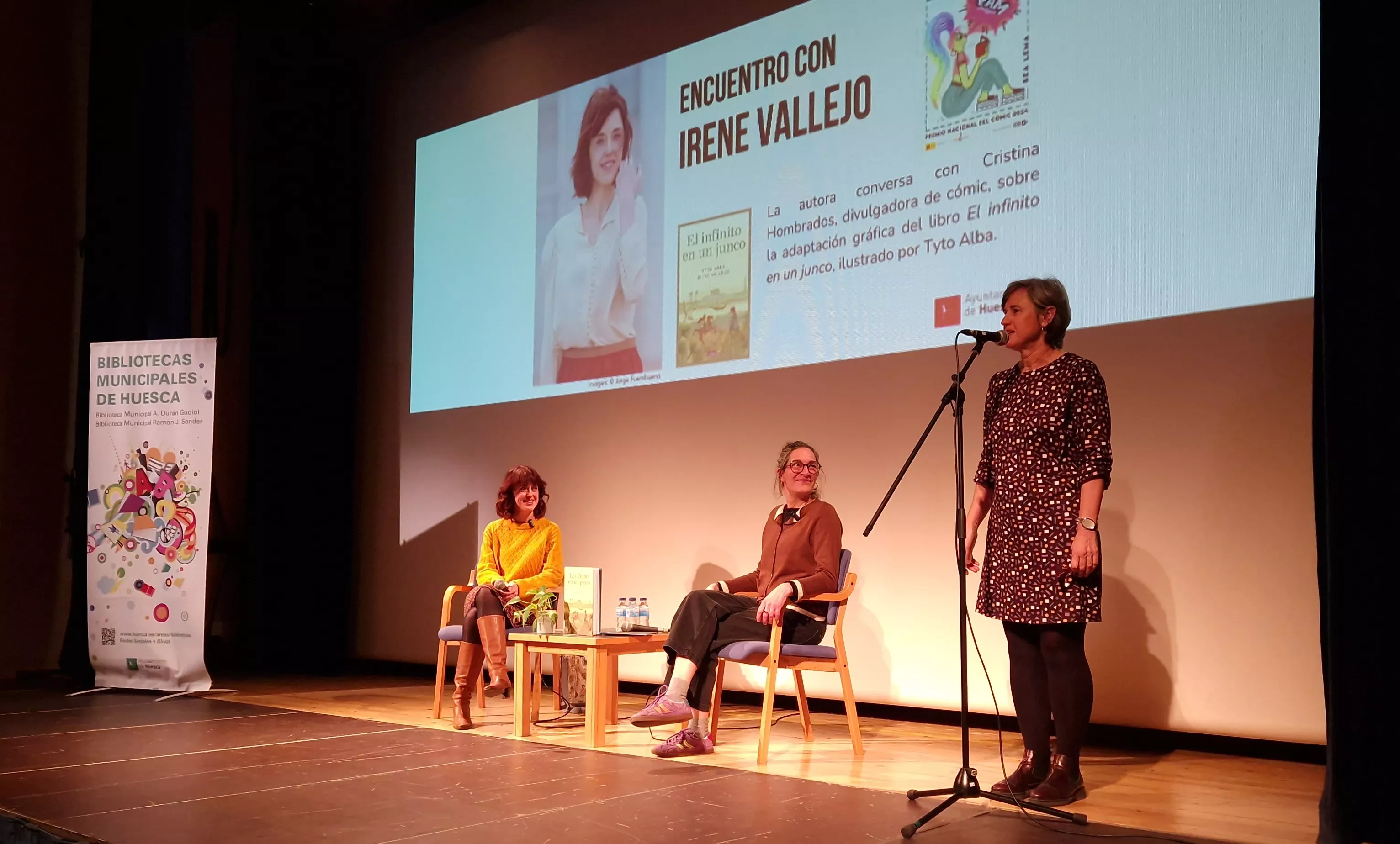  Irene Vallejo en la Biblioteca Ramón J. Sender. Foto Myriam Martínez