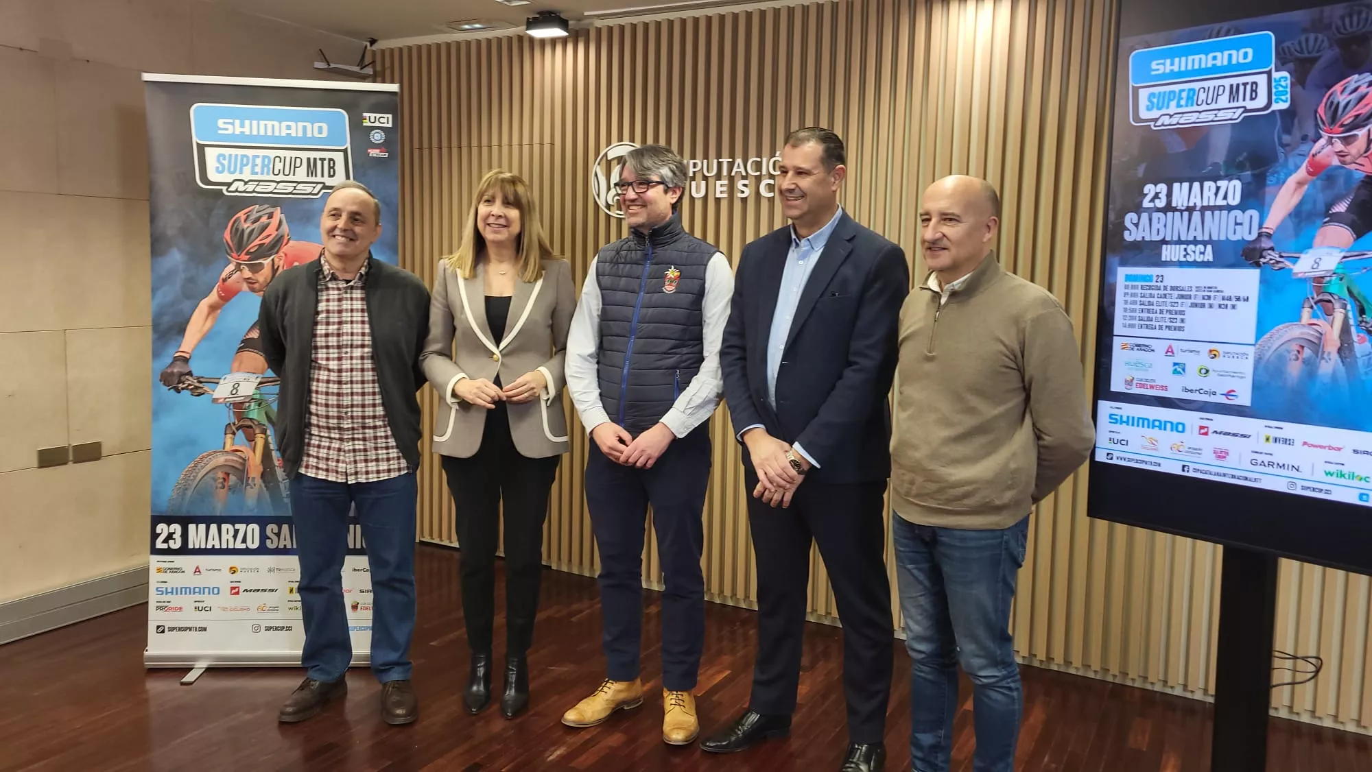 Luis Marquina, Berta Fernández, Enrique Ascaso, Sergio Serra y Joan Miró han presentado la Shimano Supercup MTB Massi de Sabiñánigo