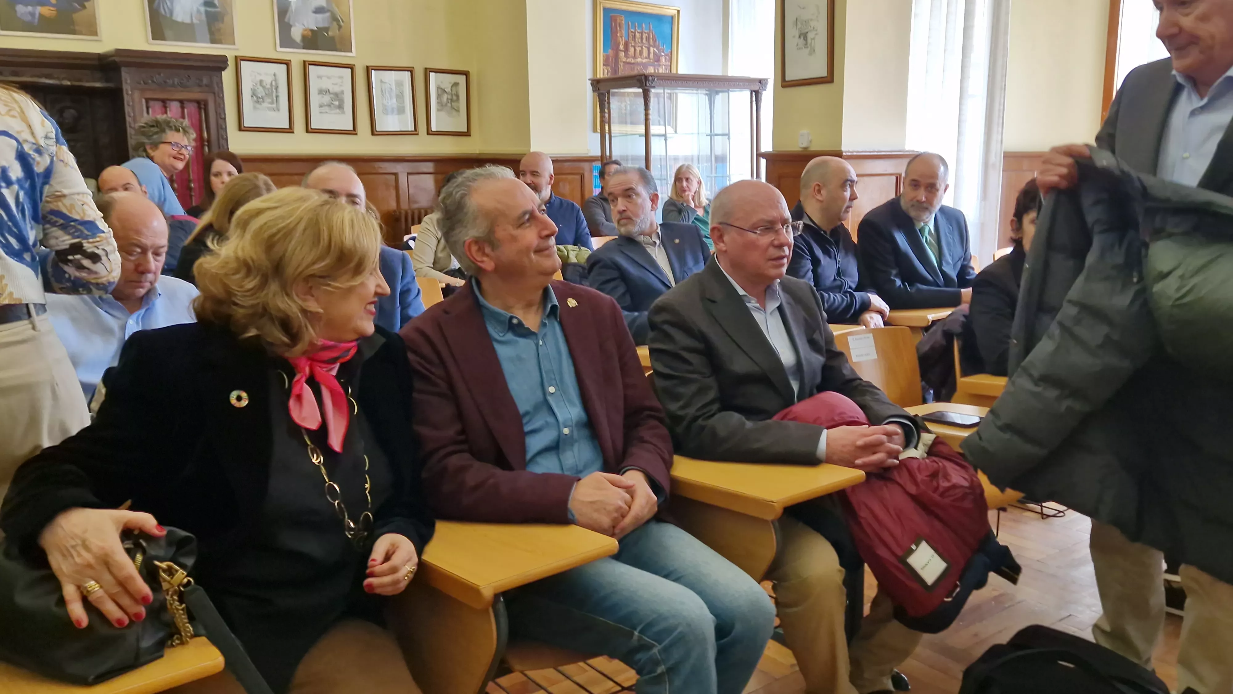 Toma de posesión de Javier Zaragoza como decano de la Facultad de Ciencias Humanas y de la Educación. Foto Myriam Martínez